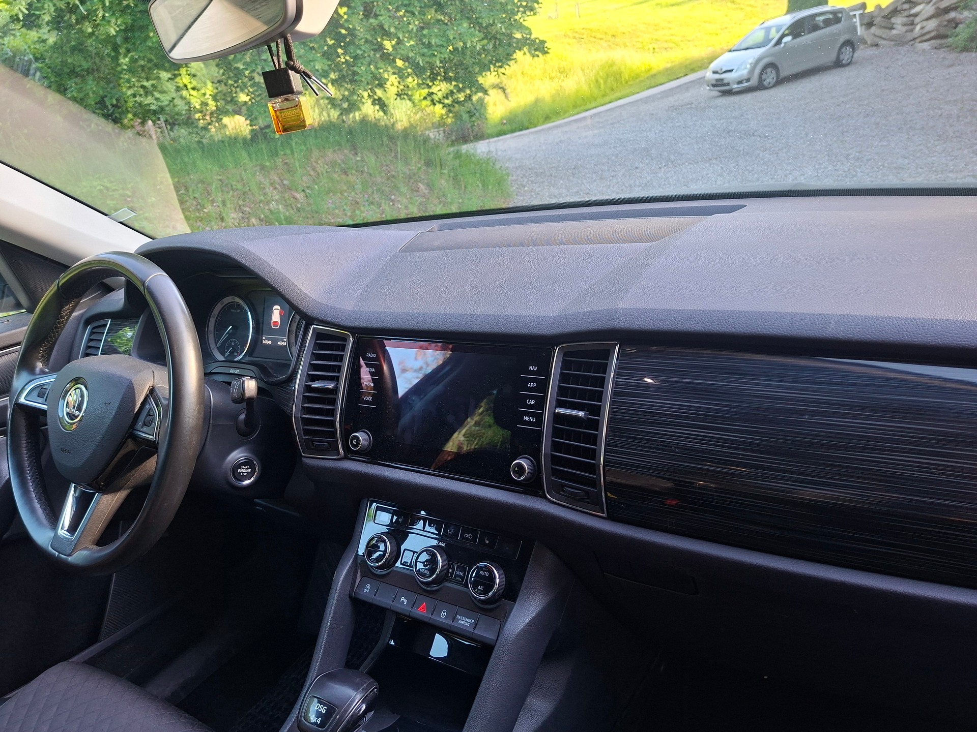 SKODA Kodiaq 2.0 TSI Style DSG 4x4-image-11
