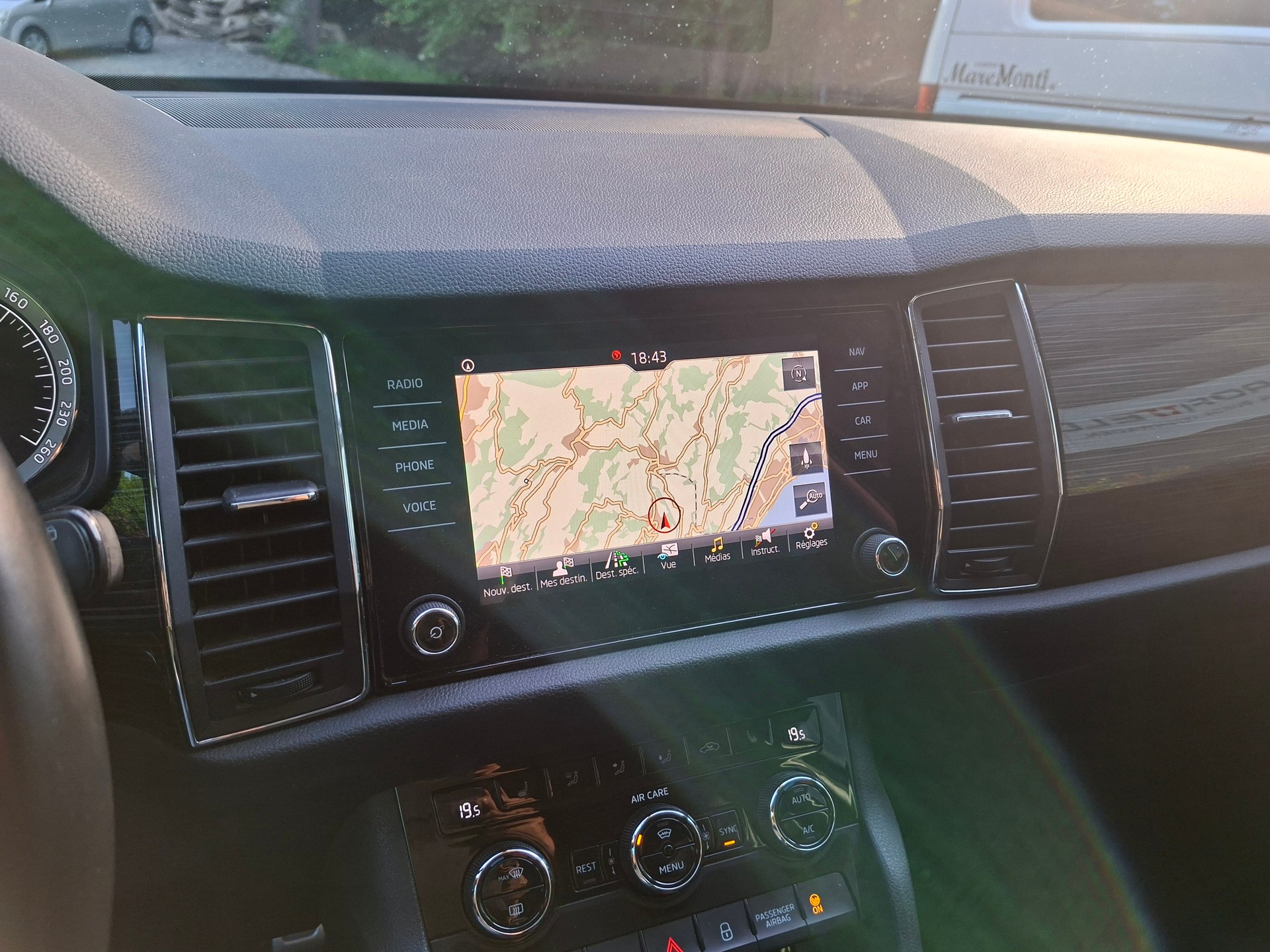 SKODA Kodiaq 2.0 TSI Style DSG 4x4-image-13