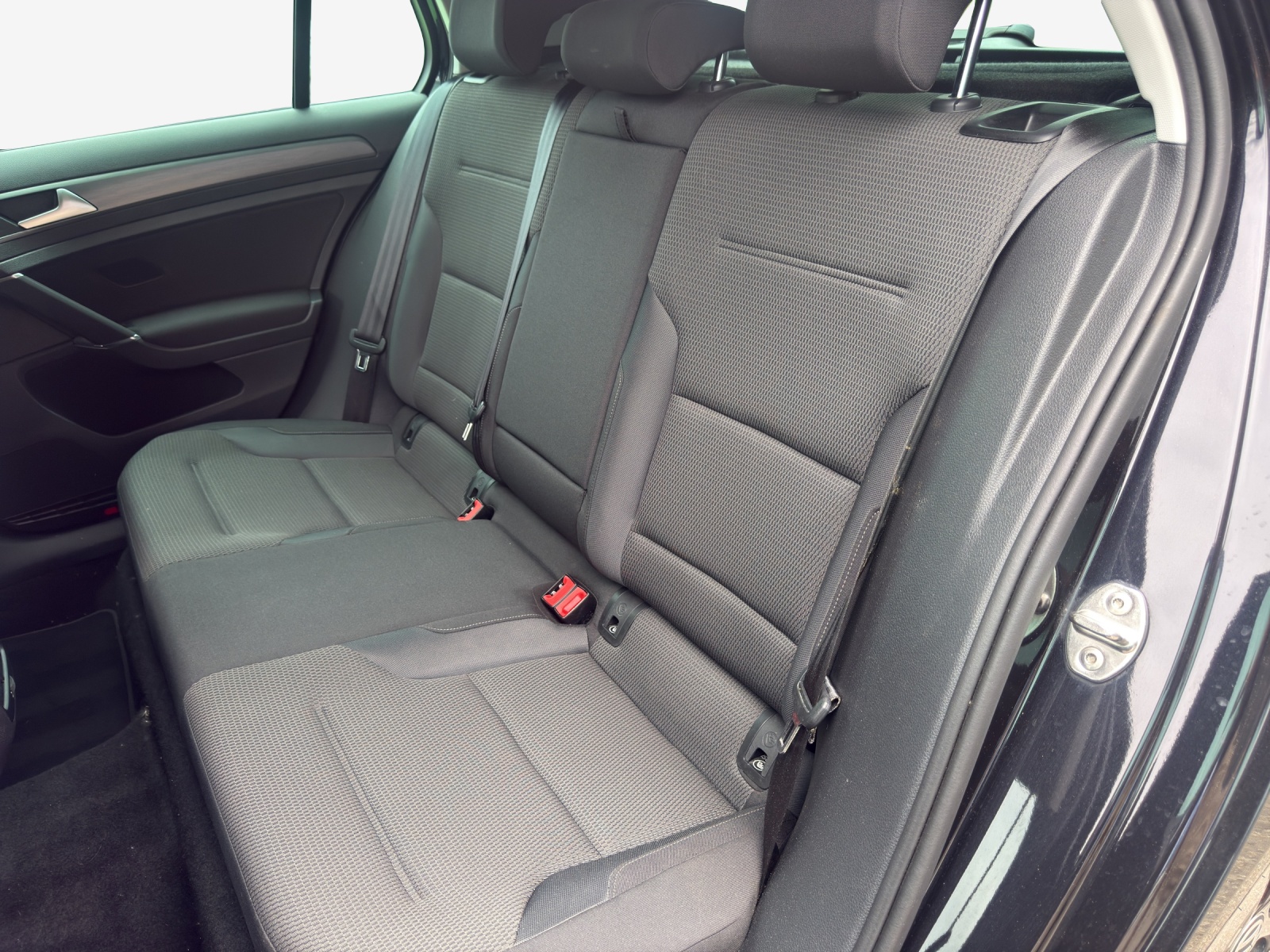 VW e-Golf-image-12