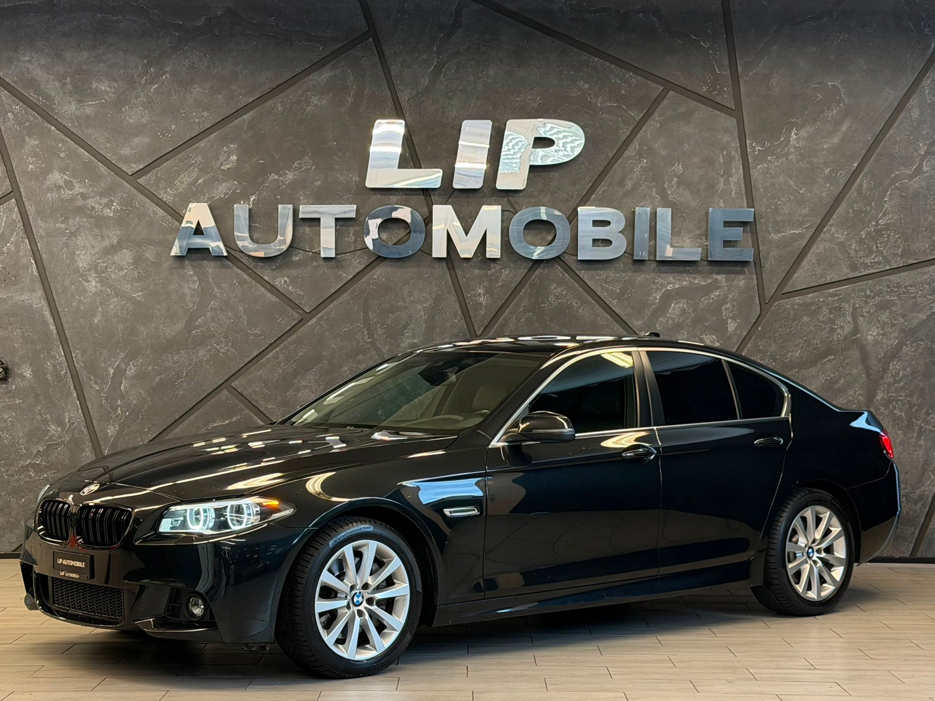 BMW 528i xDrive Steptronic