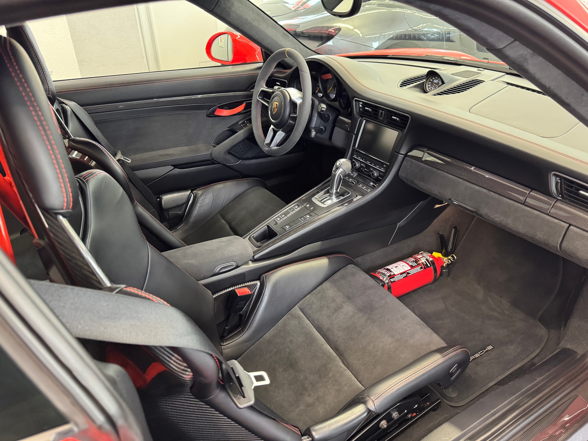 PORSCHE 911 GT3 RS PDK-image-10
