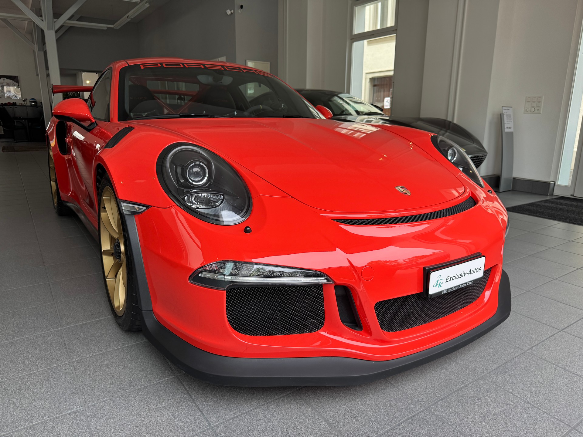 PORSCHE 911 GT3 RS PDK