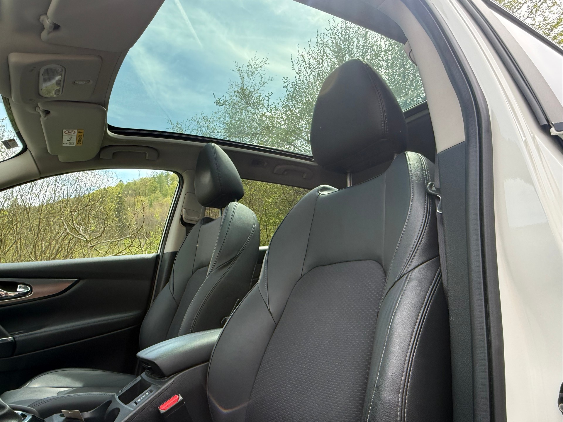 NISSAN Qashqai 1.6 dCi tekna Xtronic CVT-image-12