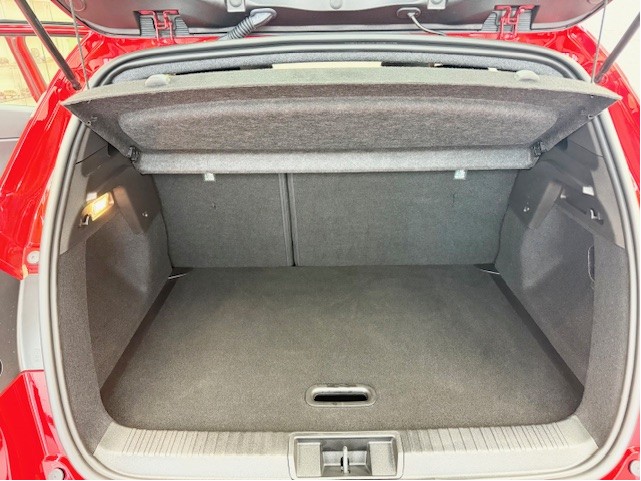 RENAULT Captur 1.3 TCe Techno EDC-image-8