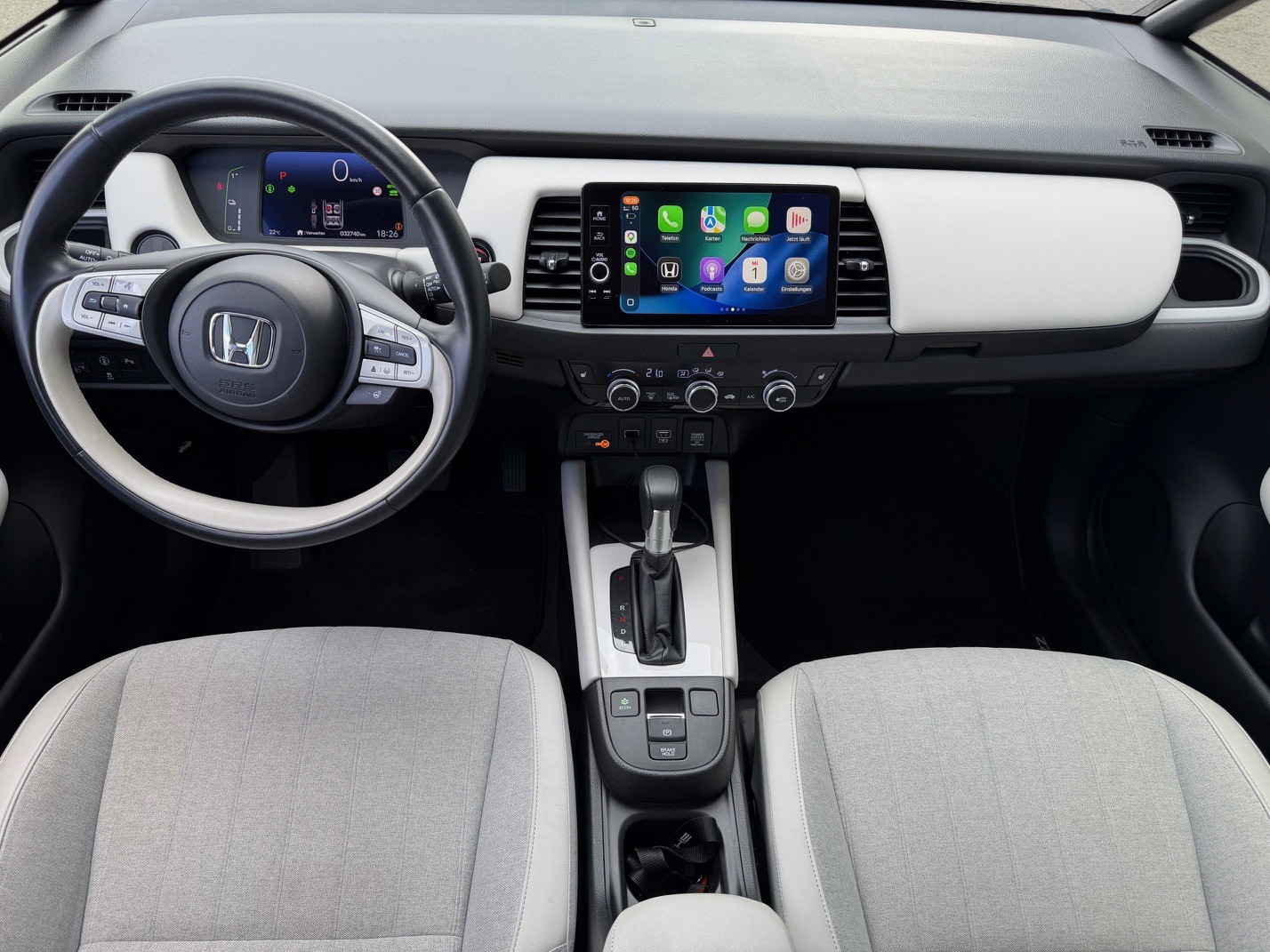 HONDA 1.5 i-MMD Executive-image-8