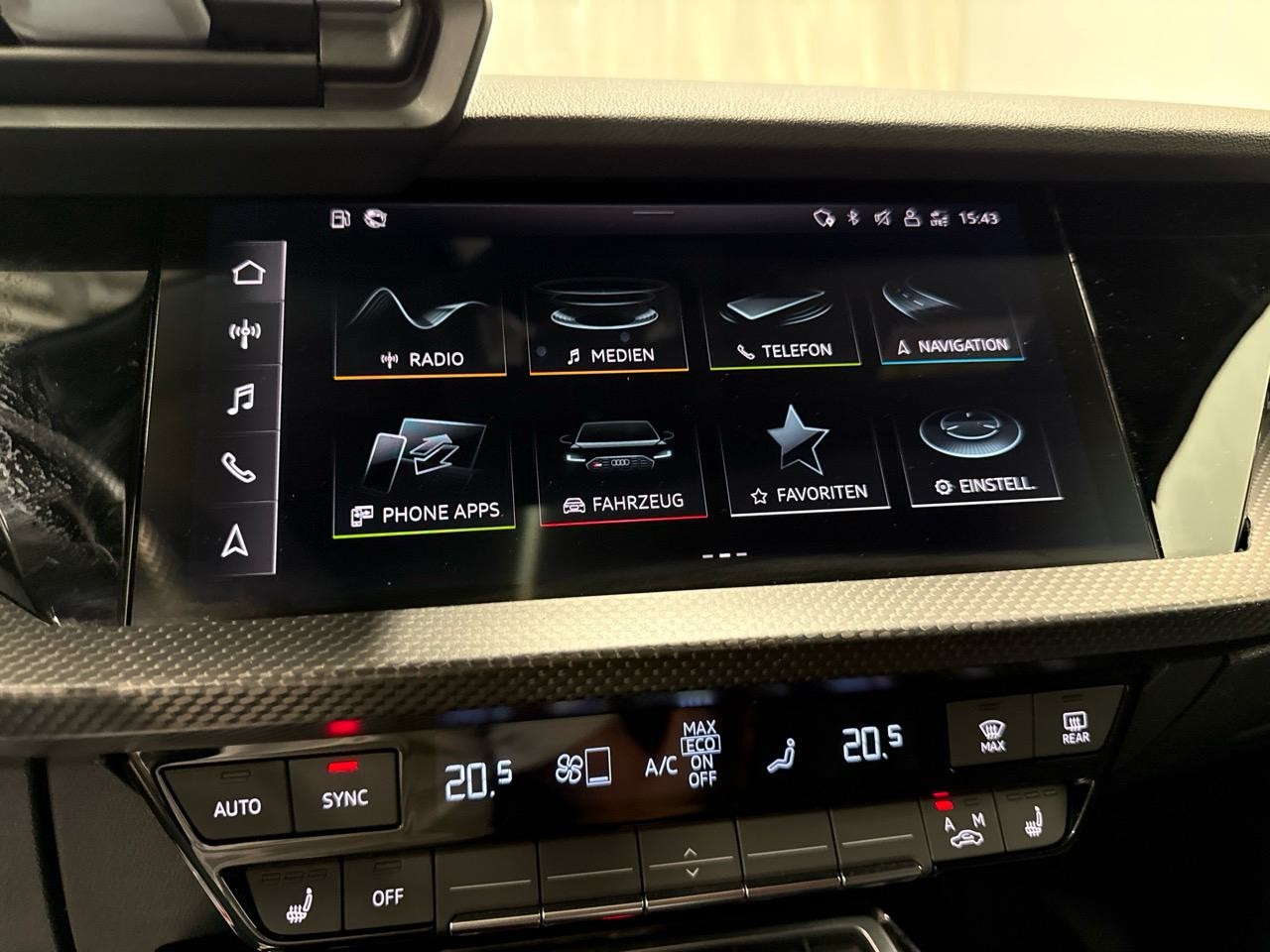 AUDI RS3 Sportback 2.5 TSI quattro S-tronic-image-9