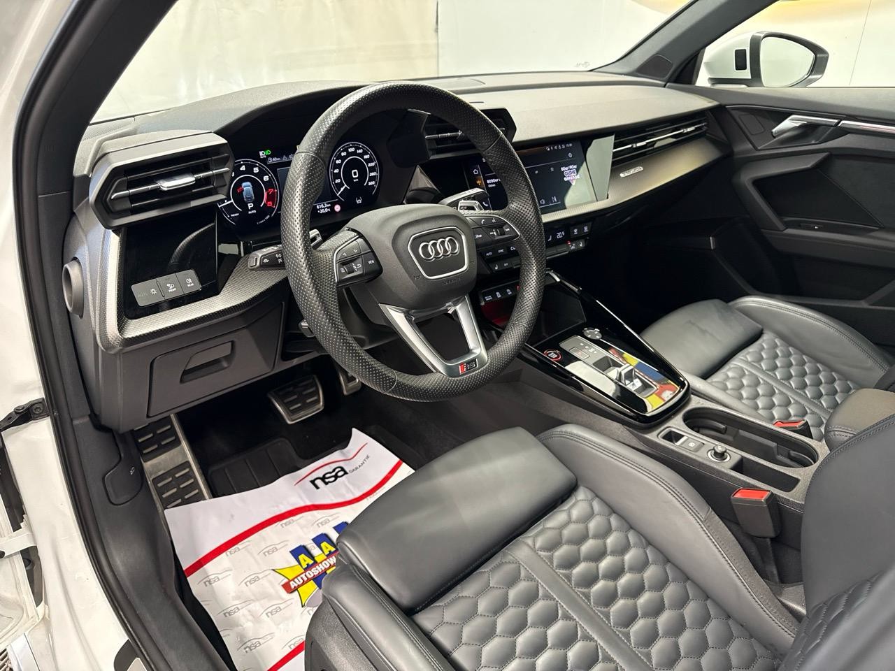 AUDI RS3 Sportback 2.5 TSI quattro S-tronic-showroom-element-2