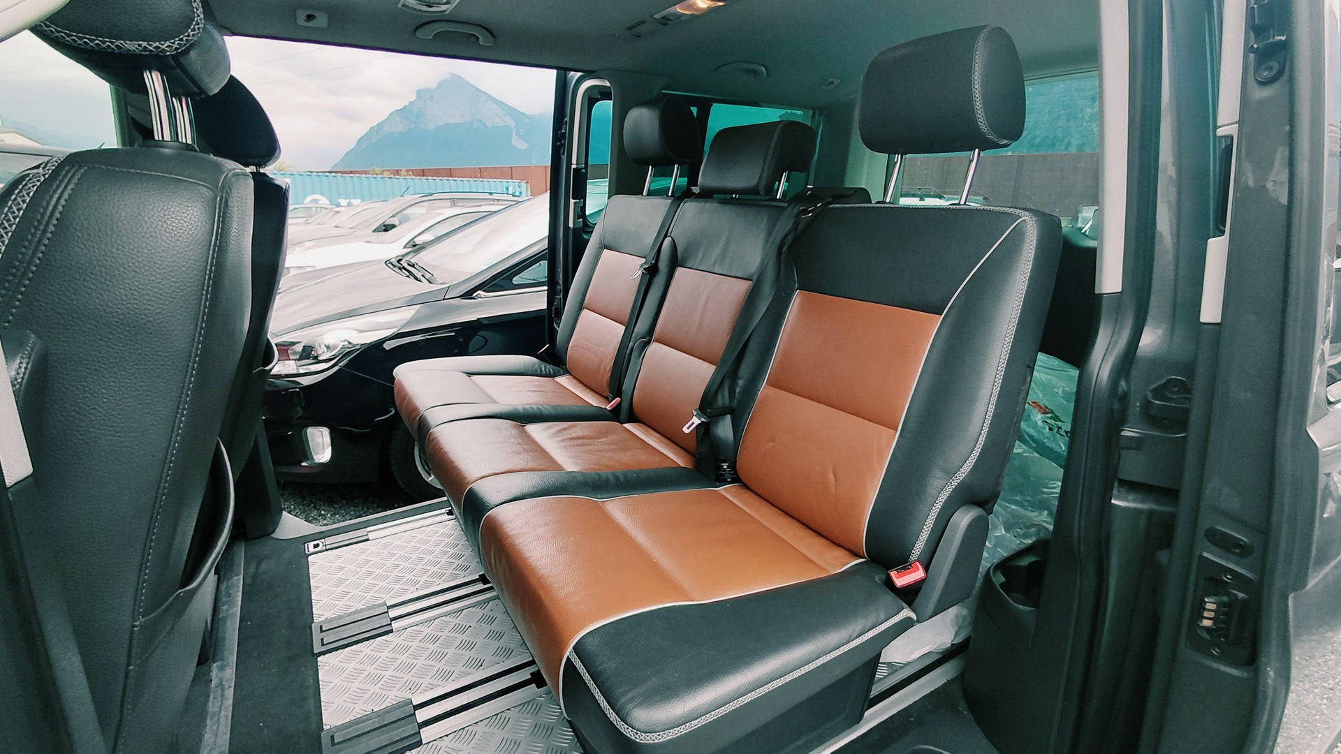 VW T5 Multivan 2.0 Bi-TDI CR Panamericana 4Motion DSG-image-5