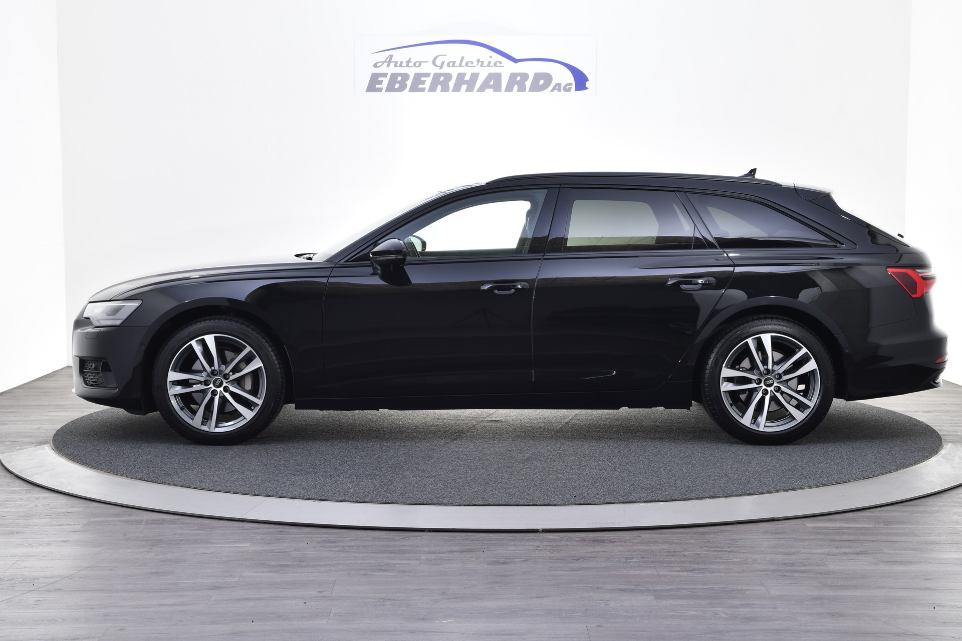 AUDI A6 Avant 45 TFSI Sport S-tronic quattro-showroom-element-1