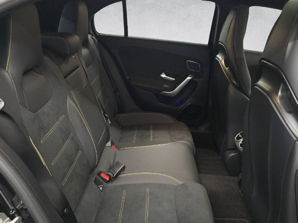 MERCEDES-BENZ A 45 S AMG 4matic+-image-12