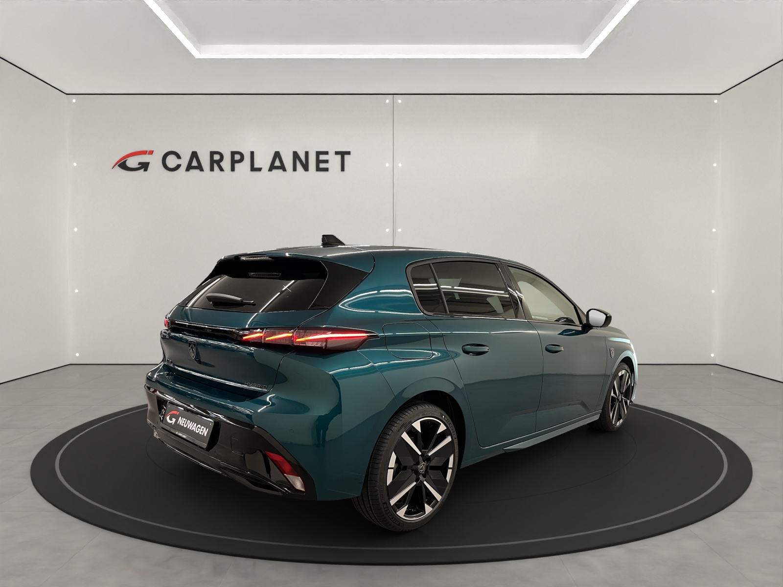 PEUGEOT 308 1.2 Hybrid GT-showroom-element-3
