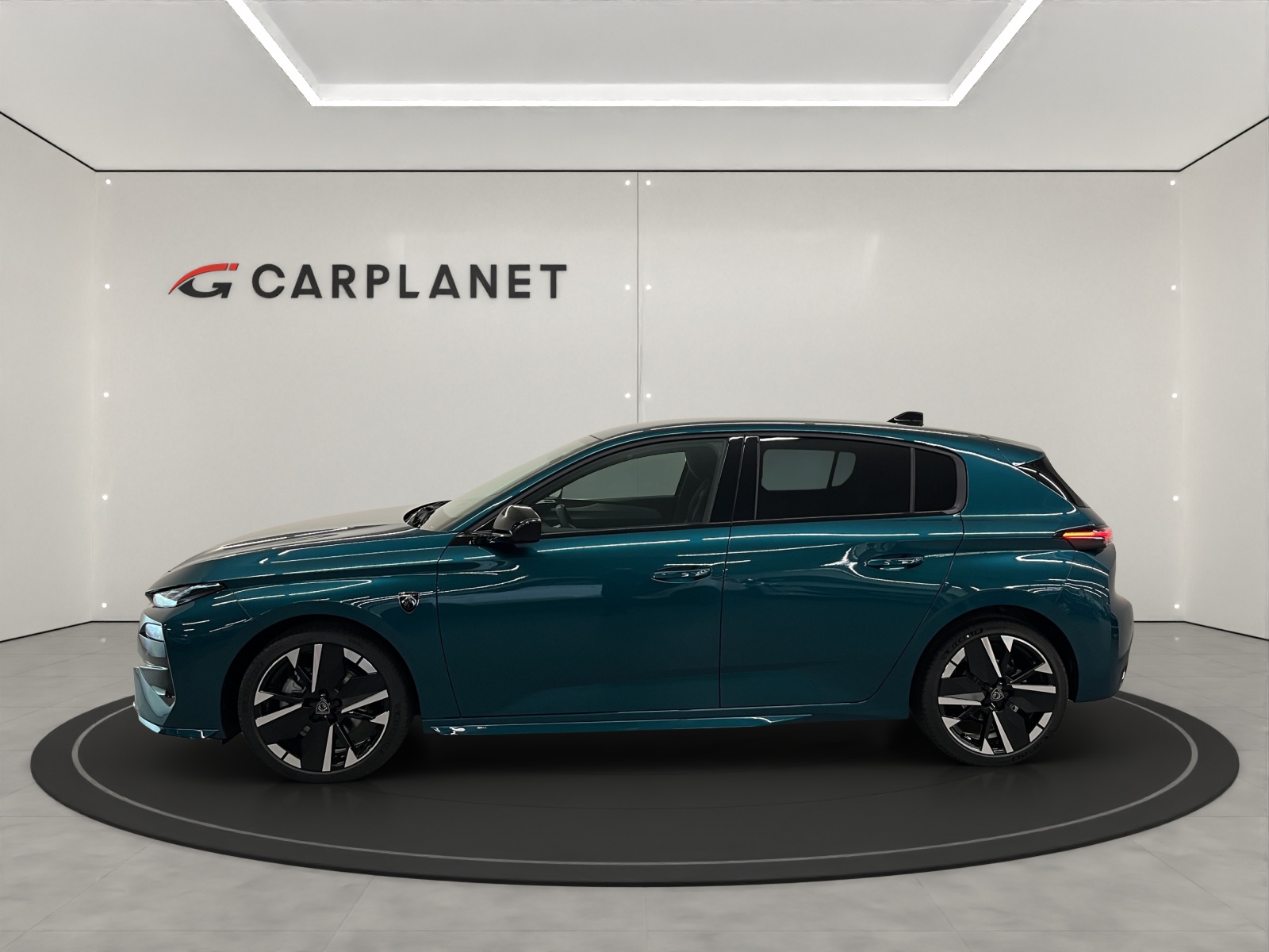 PEUGEOT 308 1.2 Hybrid GT-showroom-element-1