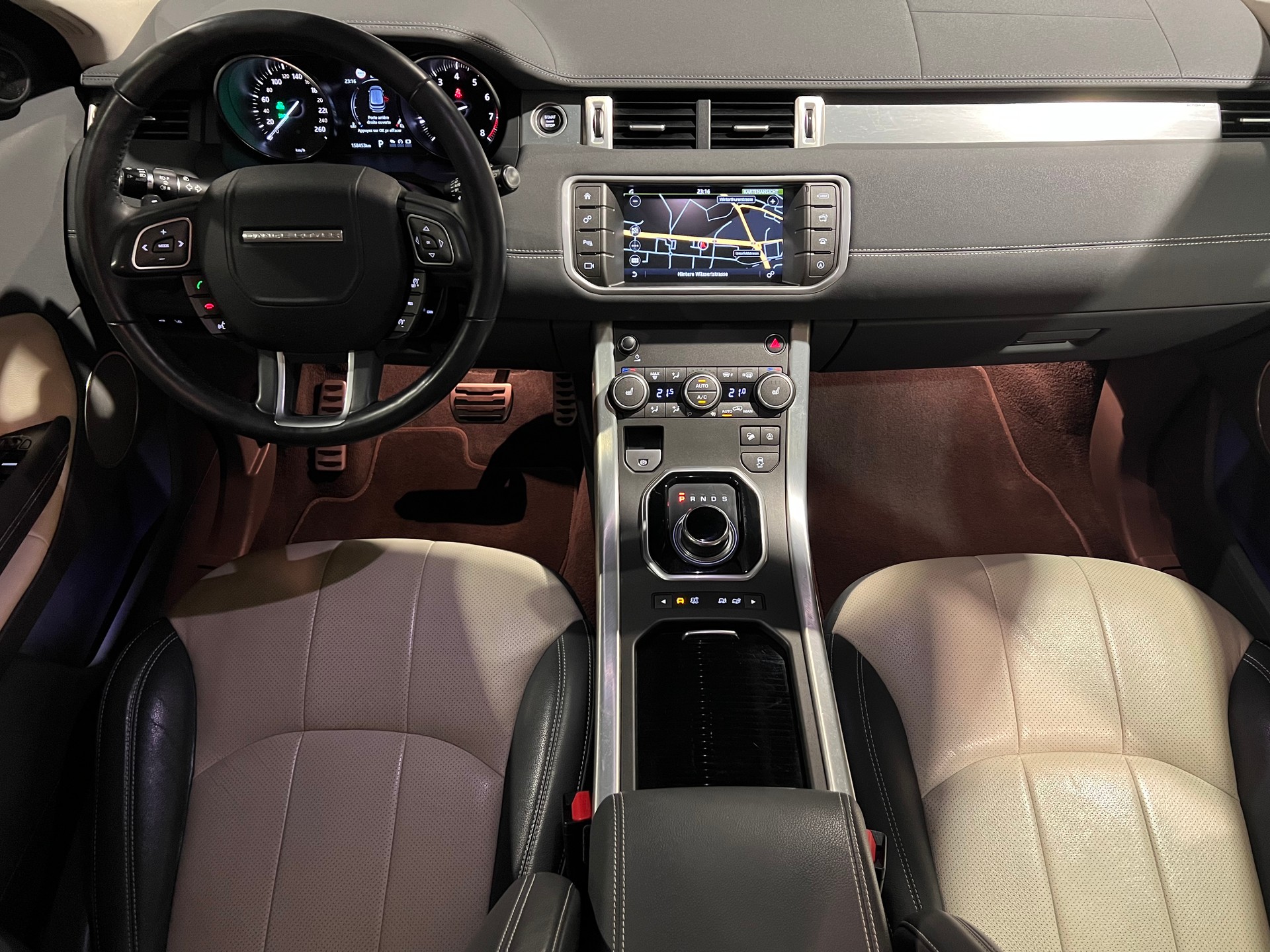 LAND ROVER Range Rover Evoque 2.0 Si4 Autobiography AT9-image-9