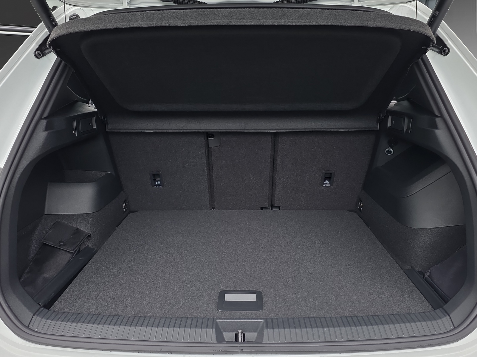 VW Tiguan 2.0 TSI DSG R-Line United 4Motion-image-10
