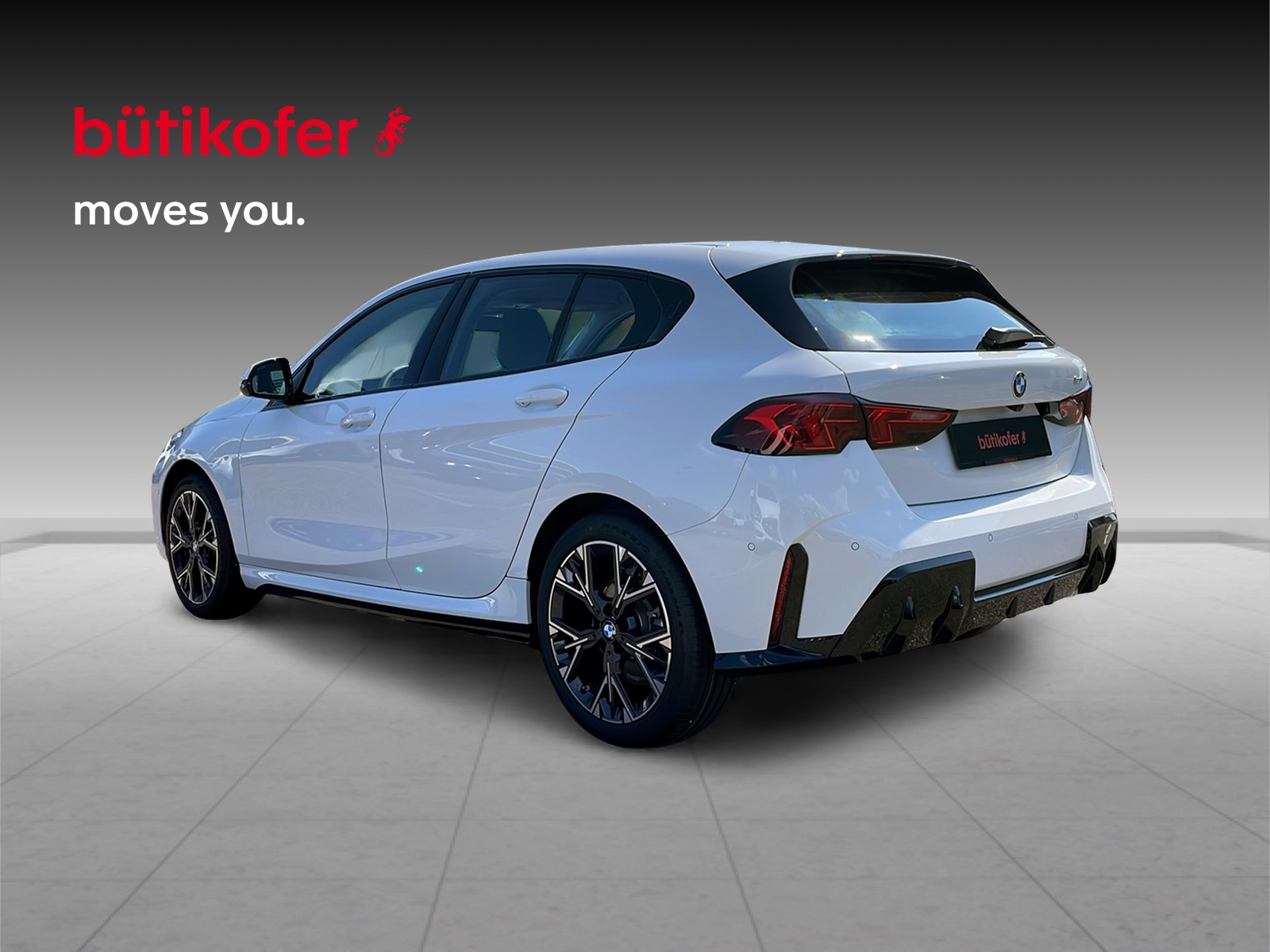 BMW 120i M Sport Pro Steptronic-showroom-element-3