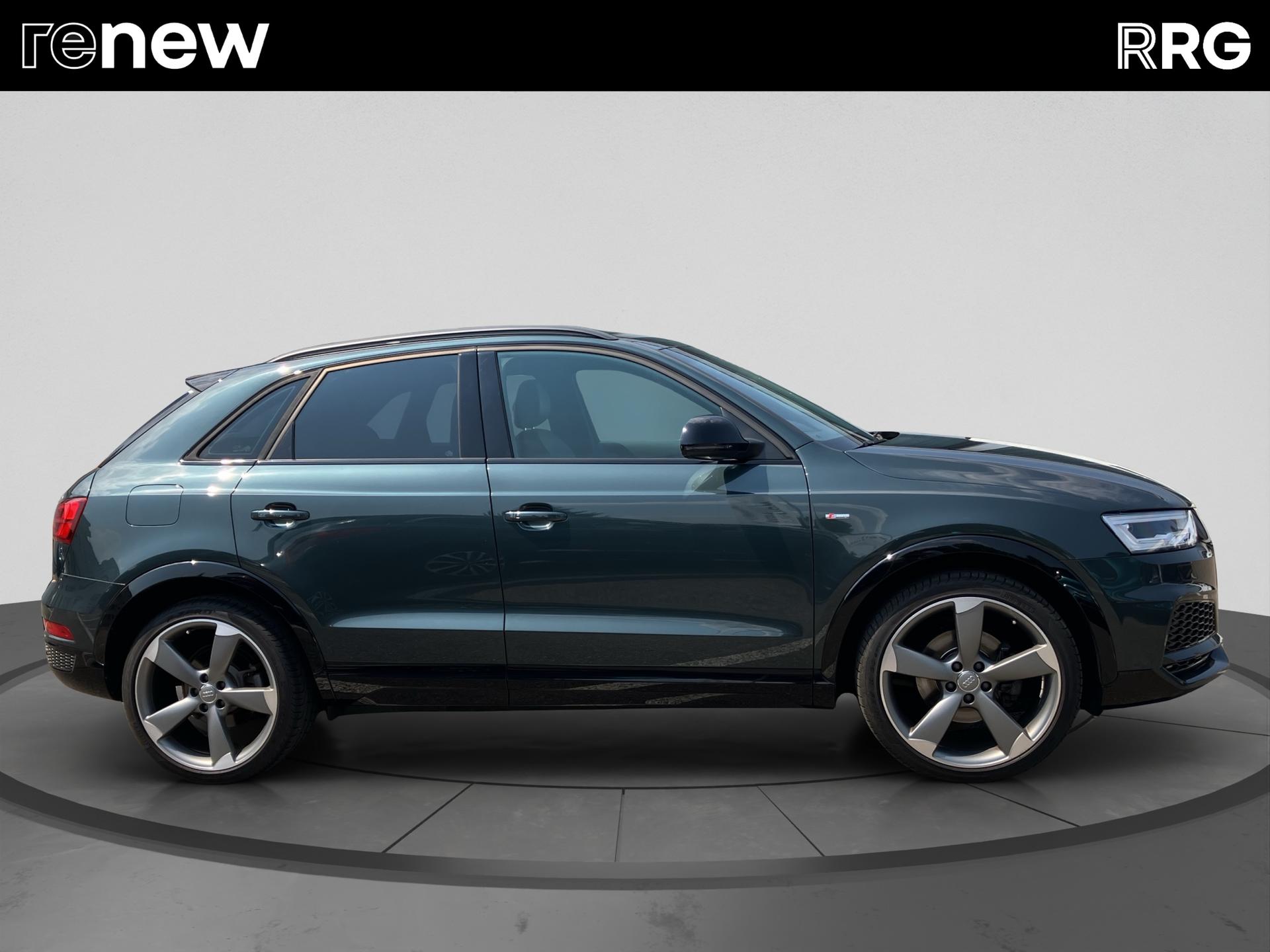 AUDI Q3 1.4 TFSI ultra sport-showroom-element-1