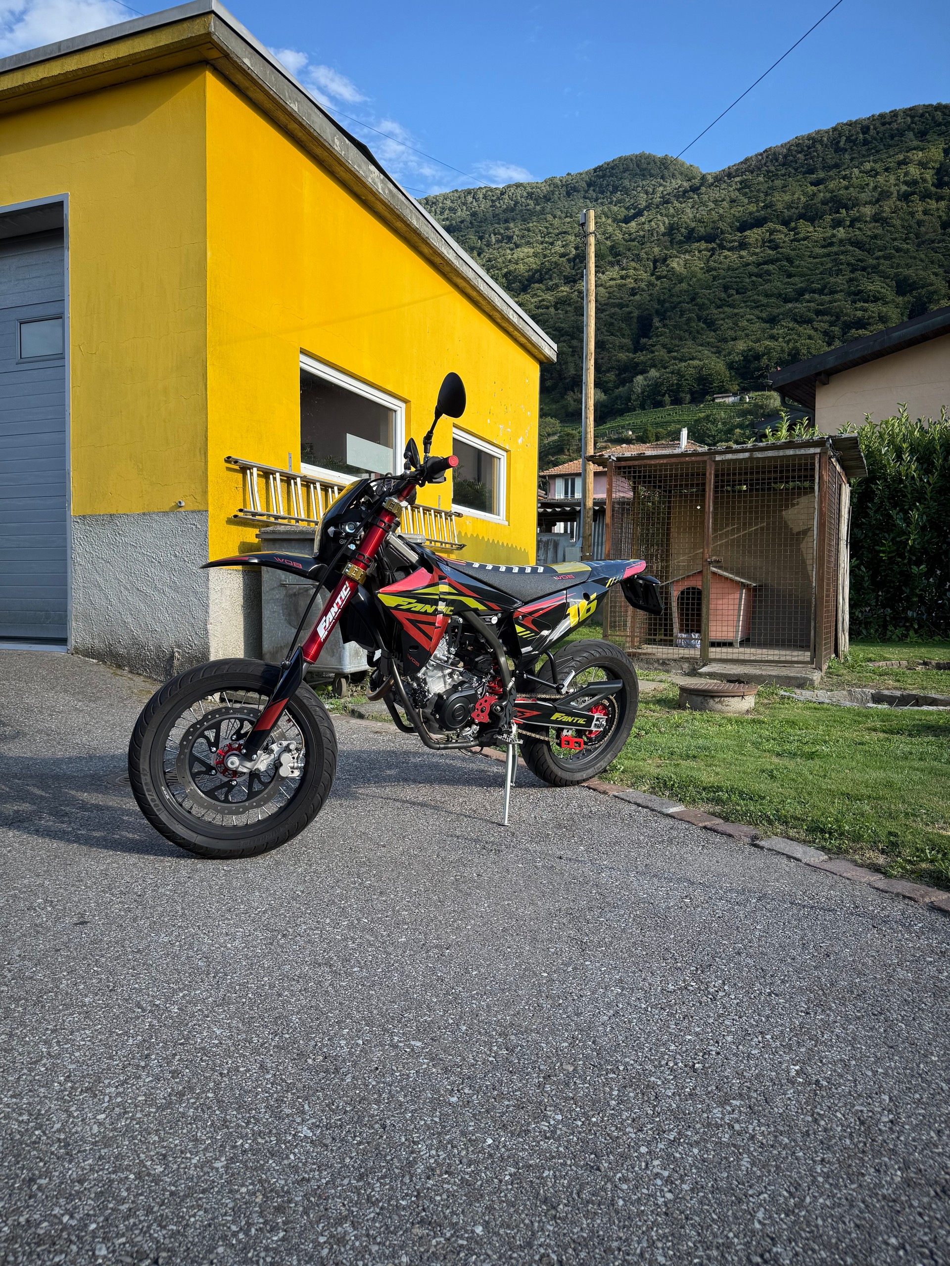 FANTIC Competition-image-2