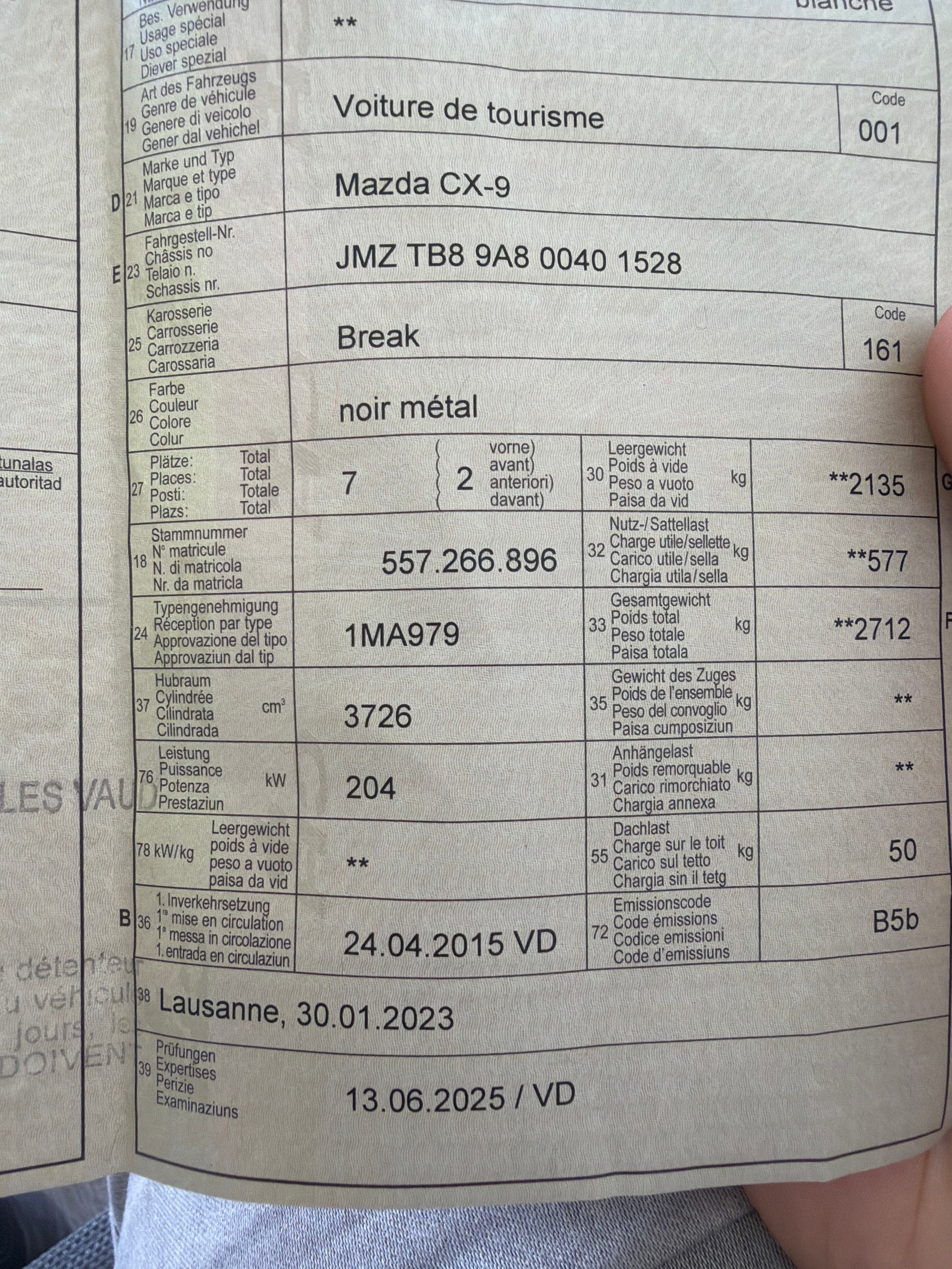 MAZDA CX-9 3.7 V6 Revolution Automatic-image-11