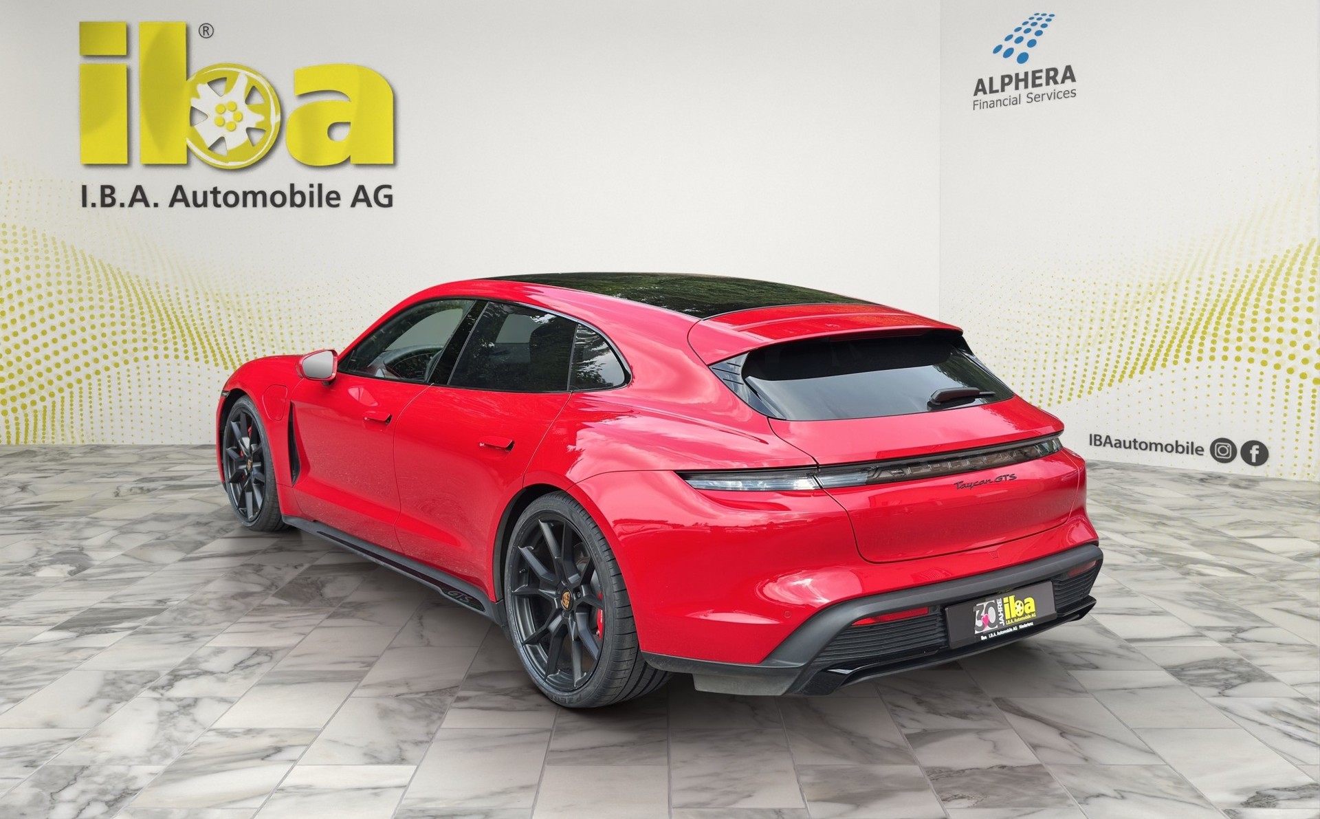 PORSCHE Taycan GTS ST Performance Battery Plus (CH) 2+2-showroom-element-2