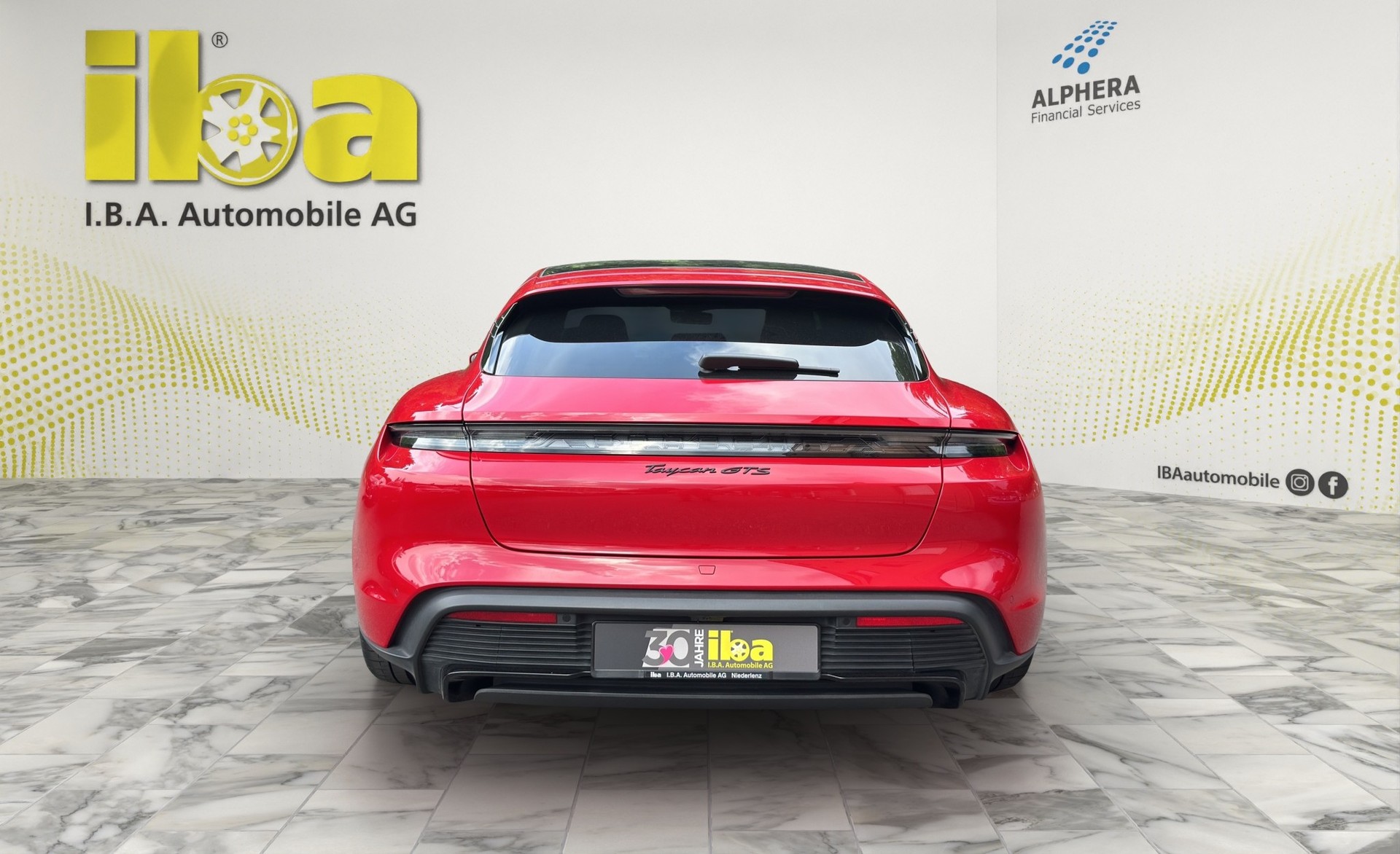 PORSCHE Taycan GTS ST Performance Battery Plus (CH) 2+2-showroom-element-3