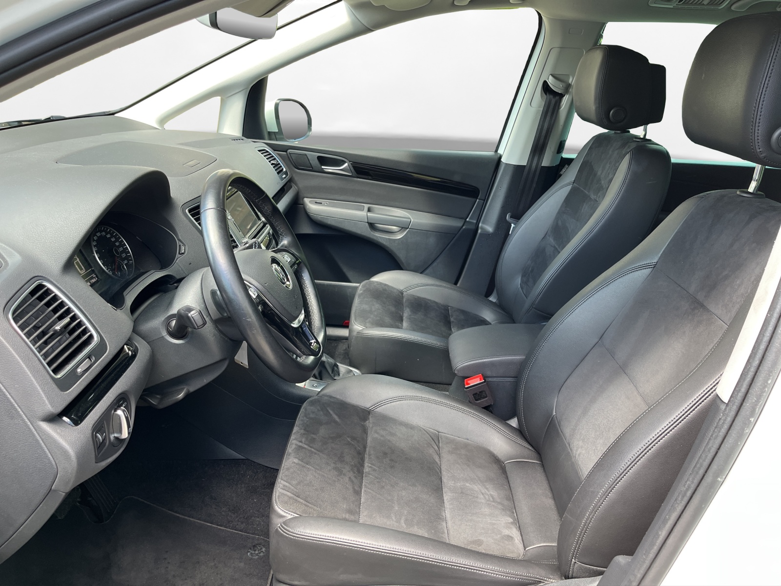 VW Sharan 2.0 TDI BMT Highline 4Motion DSG-image-8