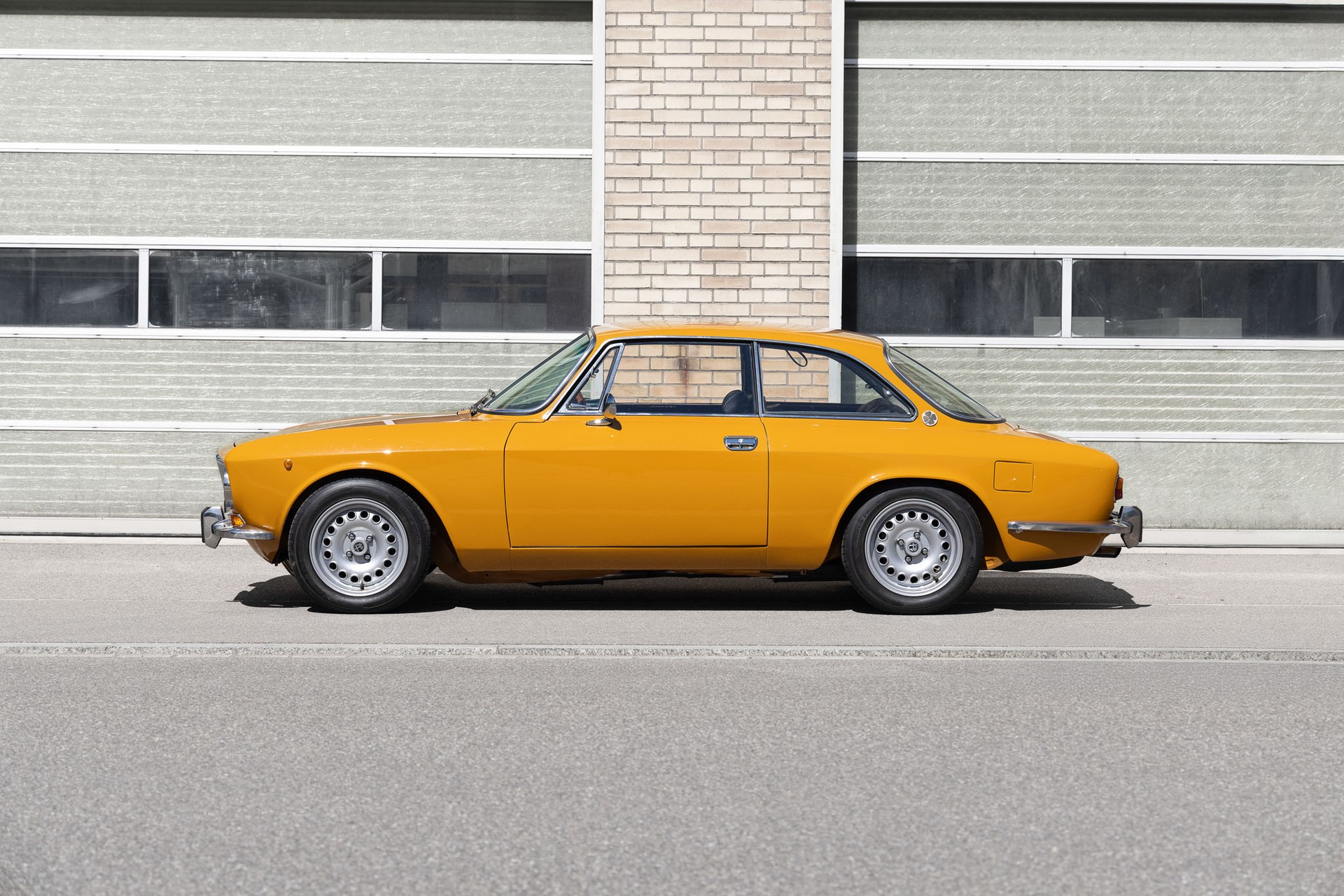 ALFA ROMEO 1750 GTV