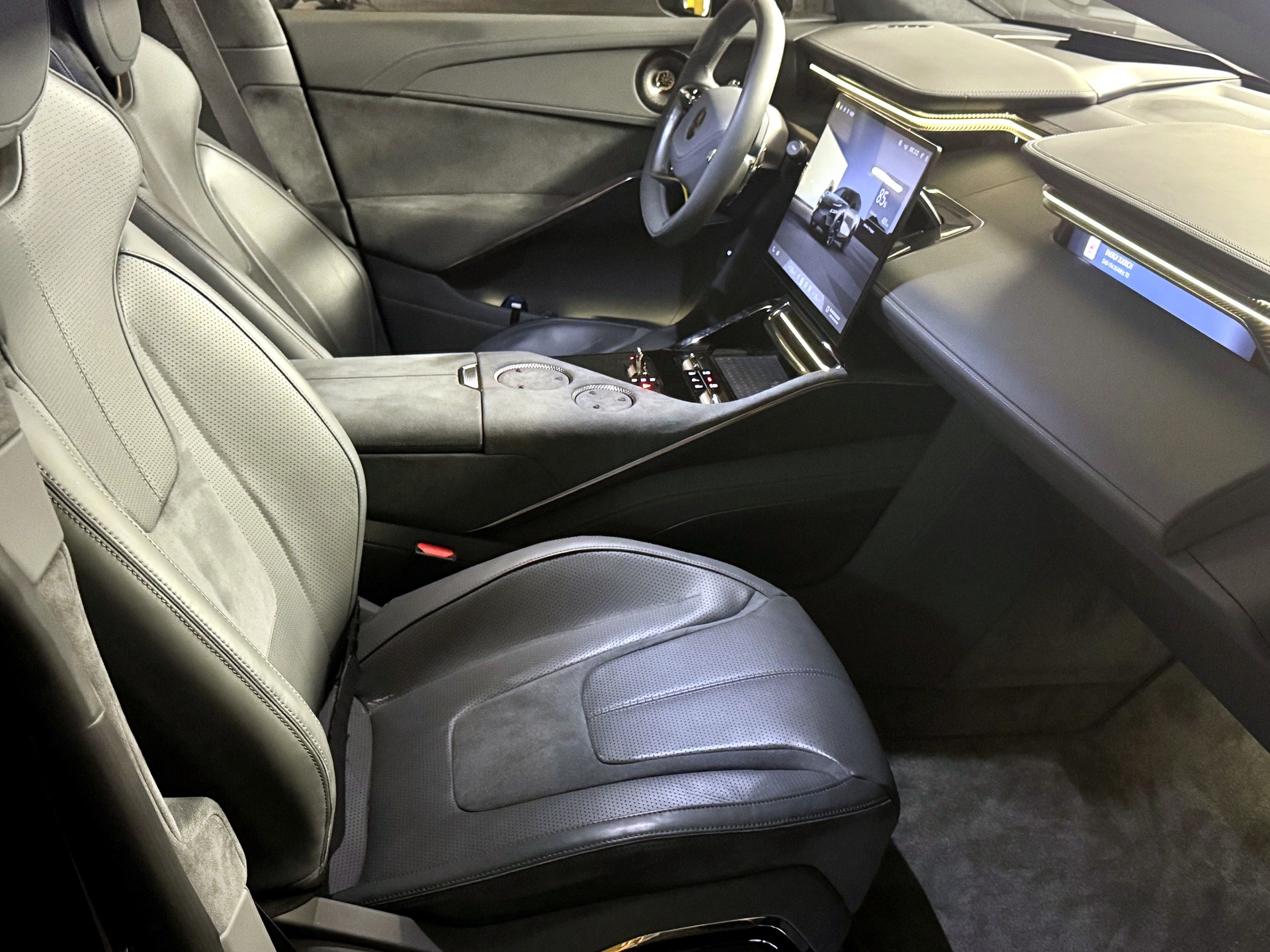 LOTUS Eletre S-image-6