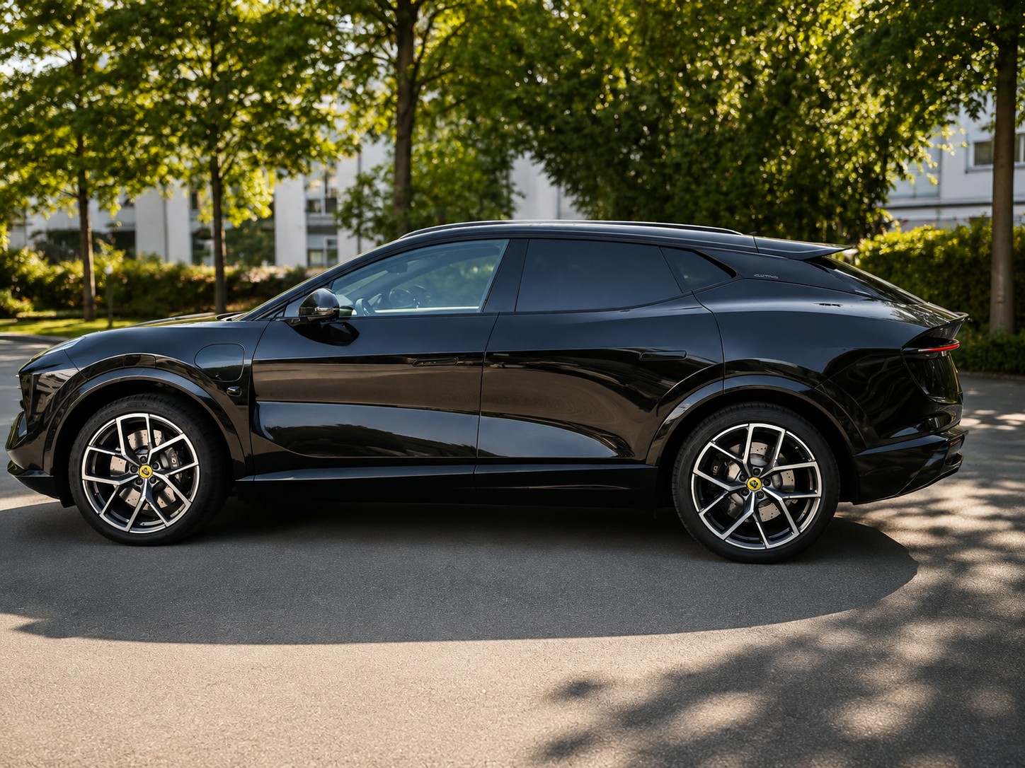LOTUS Eletre S-image-2