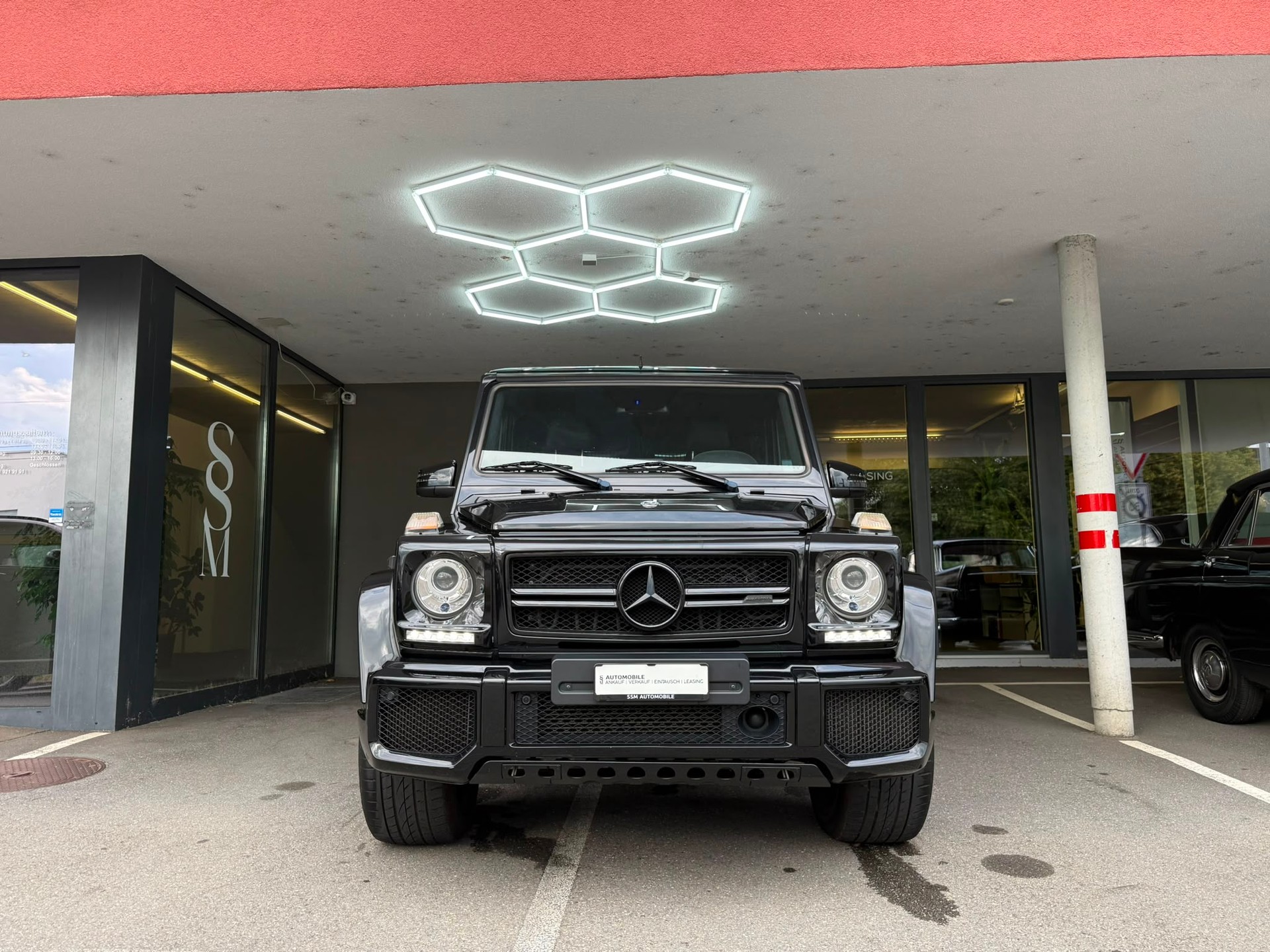 MERCEDES-BENZ G 63 AMG *Harman/ Kardon* *Schiebedach* *ACC* Speedshift Plus 7G-Tronic-showroom-element-1