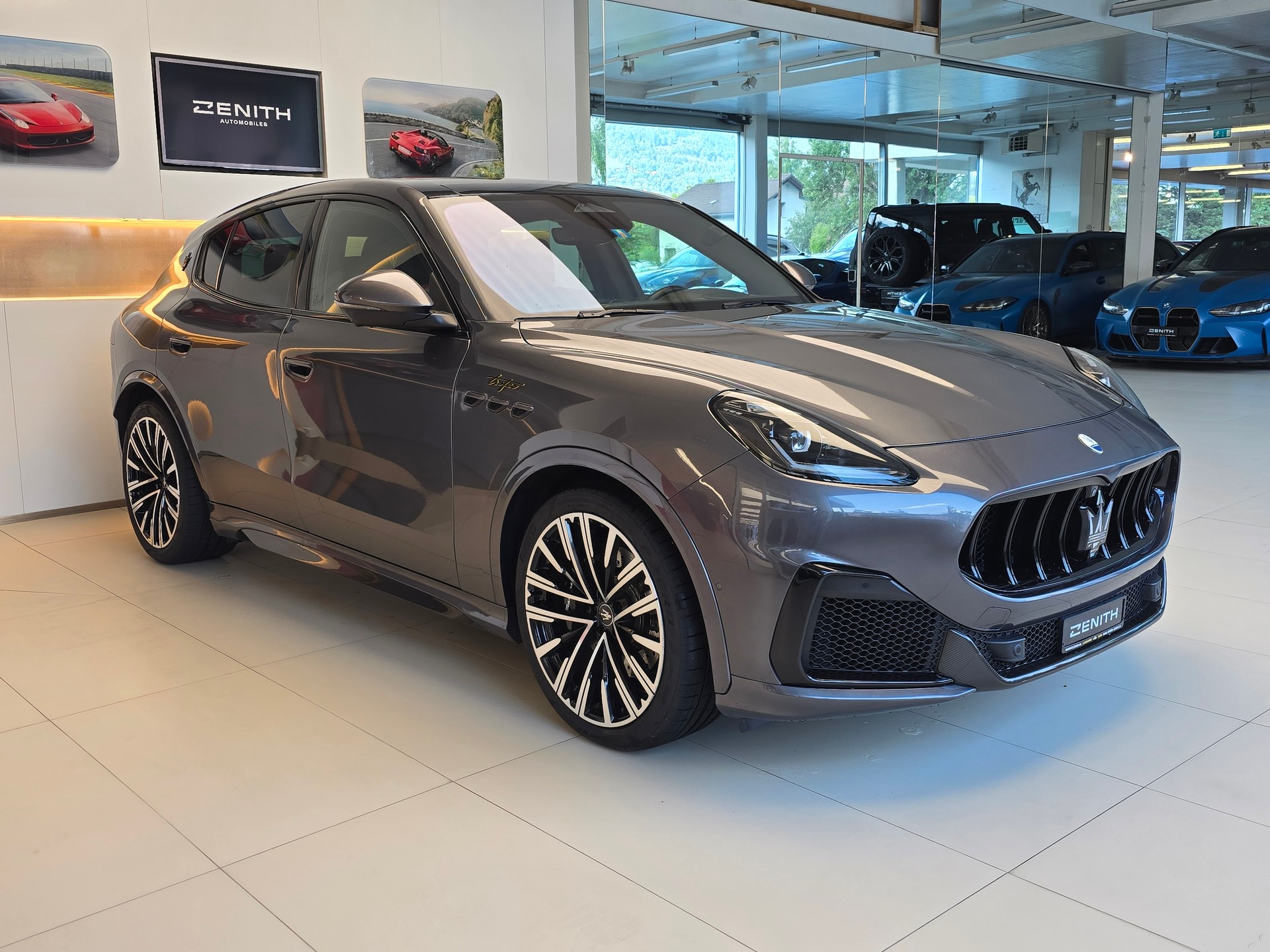 MASERATI Grecale 3.0 Trofeo Automatica-image-2