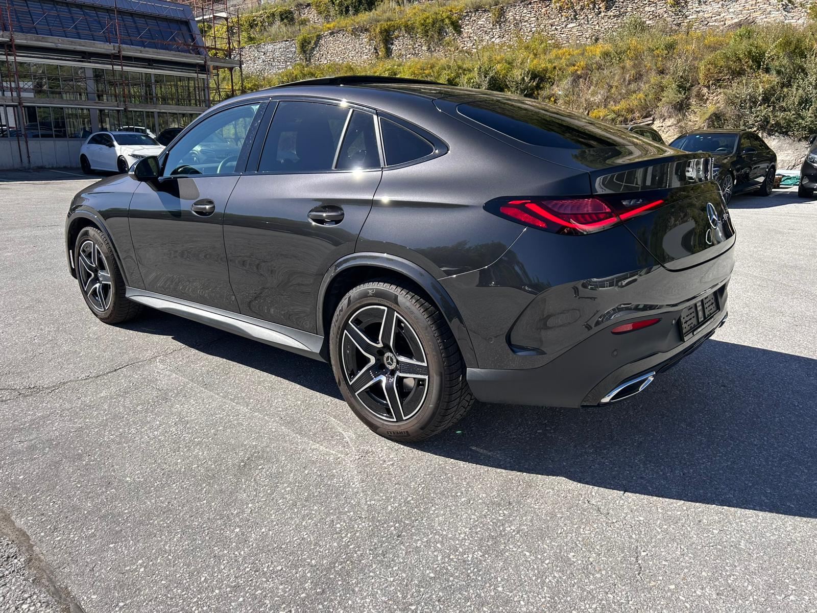 MERCEDES-BENZ GLC Coupé 300 4M 9G-T AMG Line-showroom-element-2