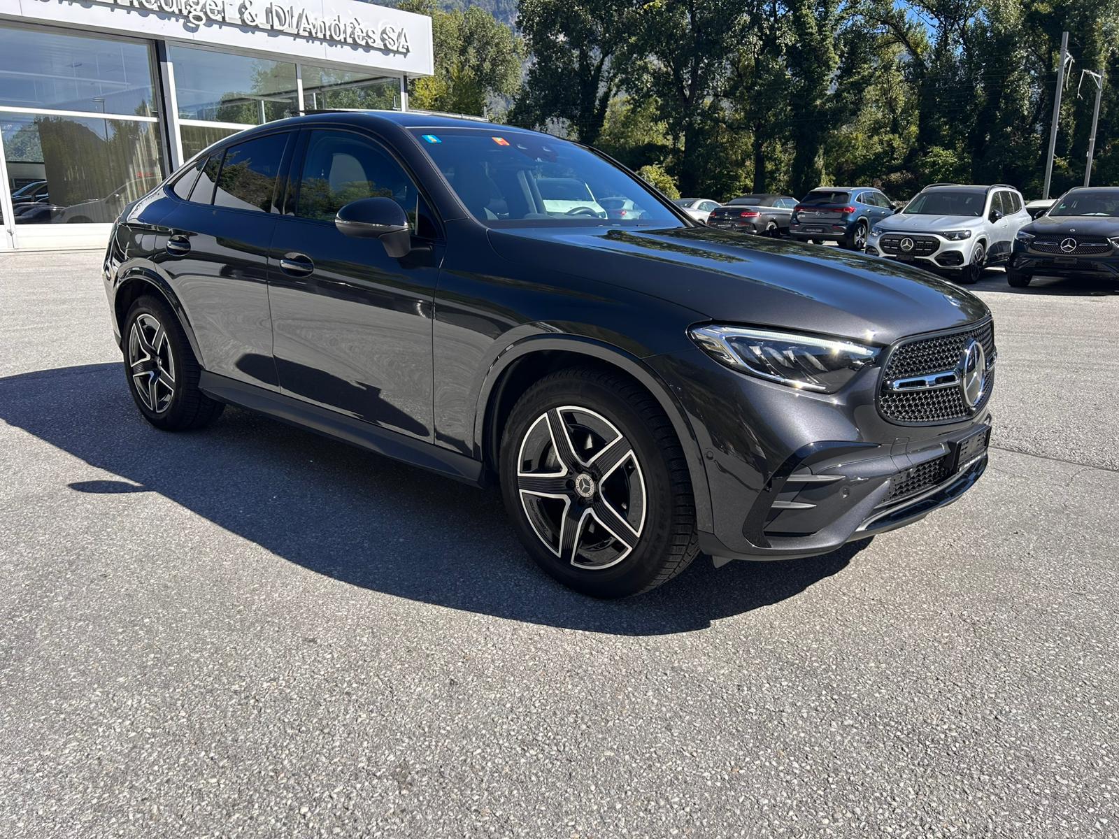 MERCEDES-BENZ GLC Coupé 300 4M 9G-T AMG Line-image-5