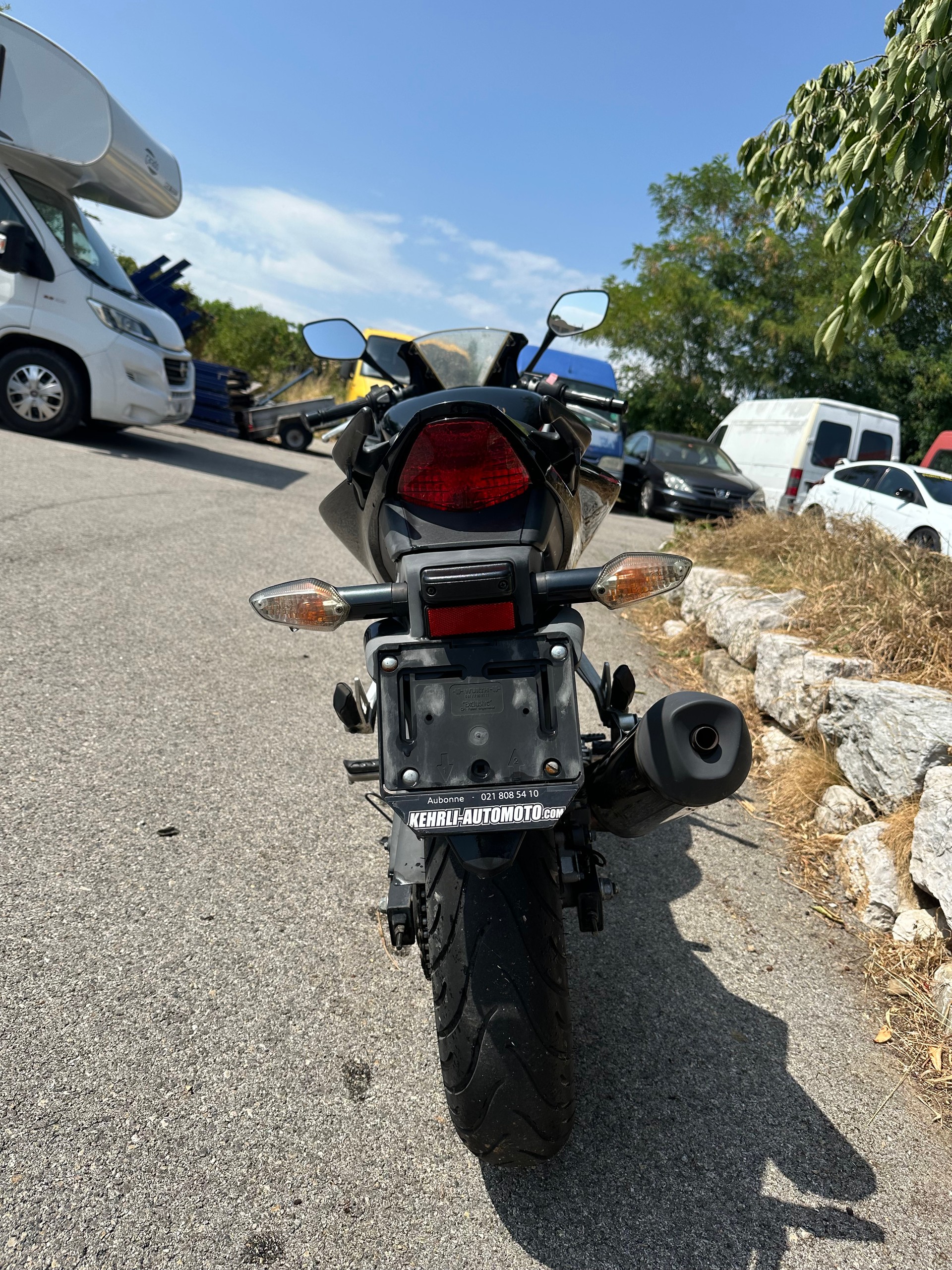 HONDA CBR 300 R-image-4