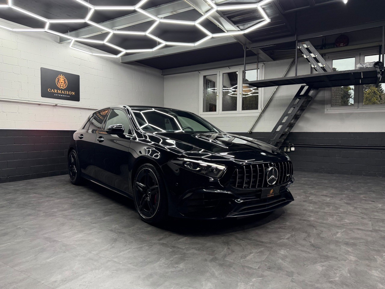 MERCEDES-BENZ A 45 S AMG 4Matic+ Speedshift | Facelift | 360° Kamera | Ambientebeleuchtung-showroom-element-1