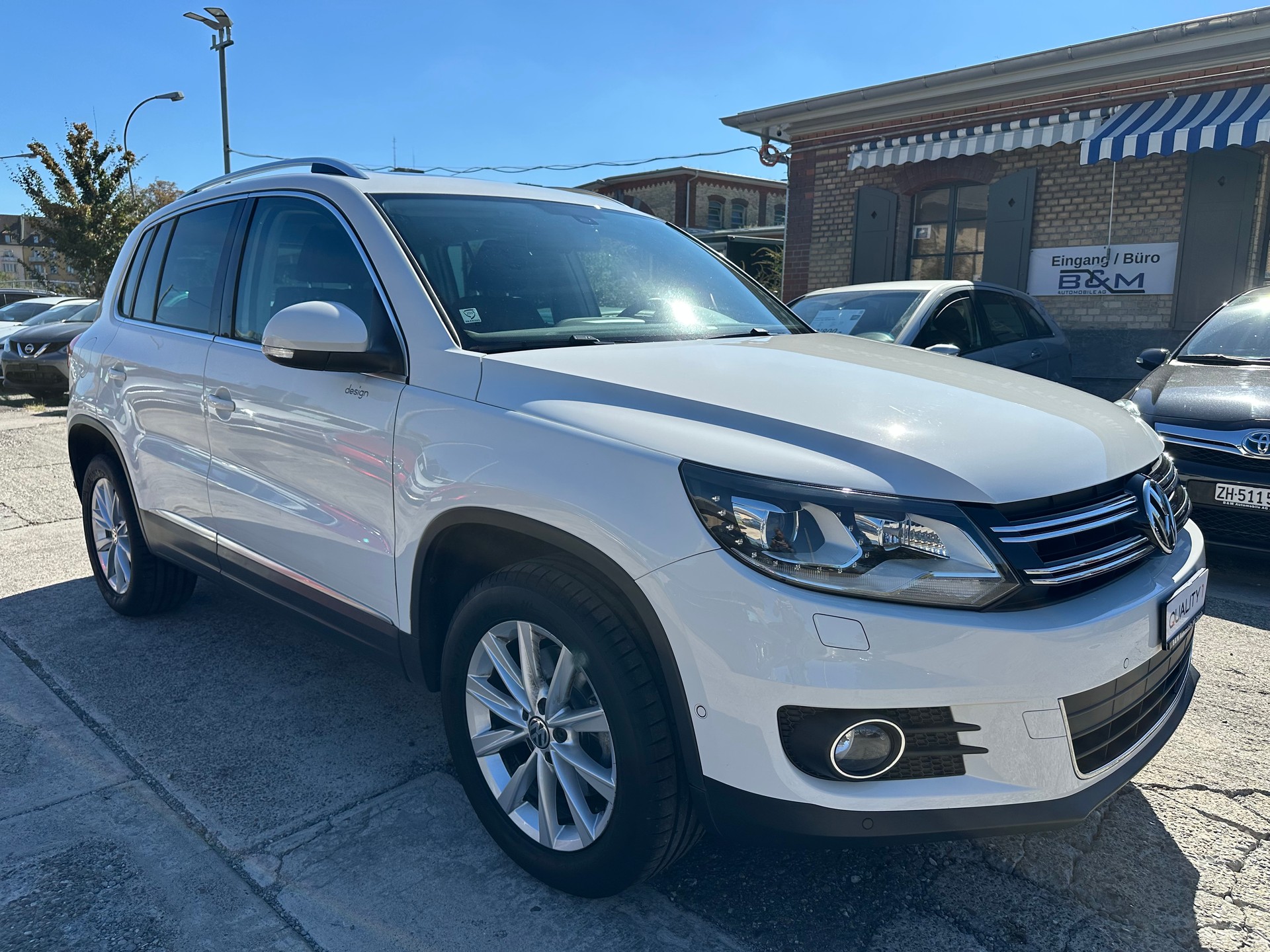 VW Tiguan 2.0 TSI Sport&Style 4Motion DSG-showroom-element-2