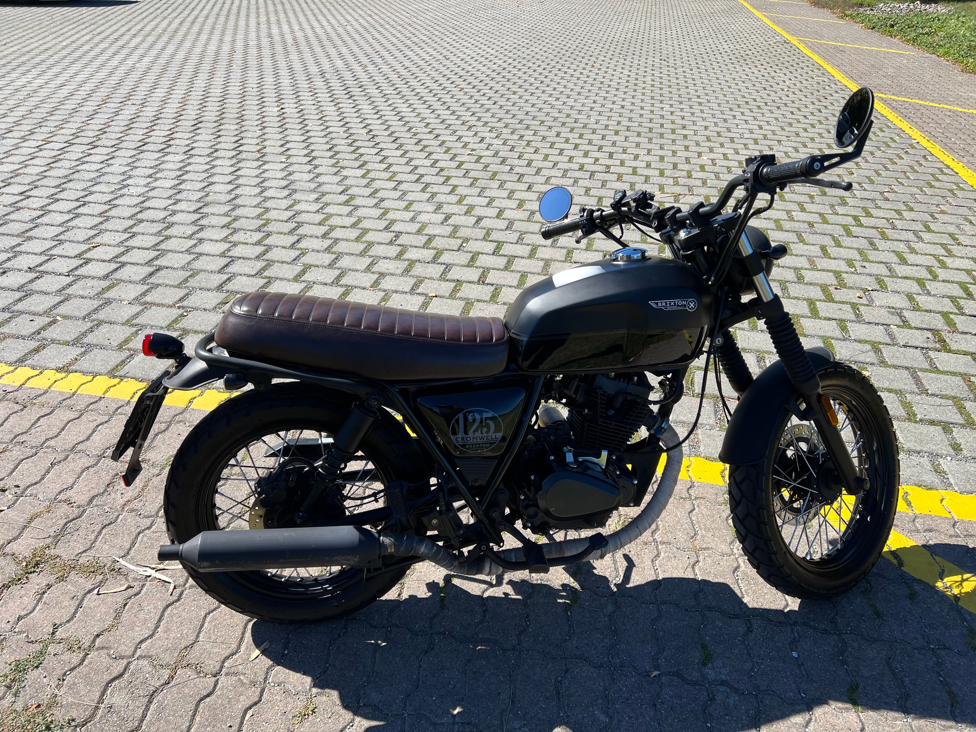 BRIXTON Cromwell 125 ABS-image-4