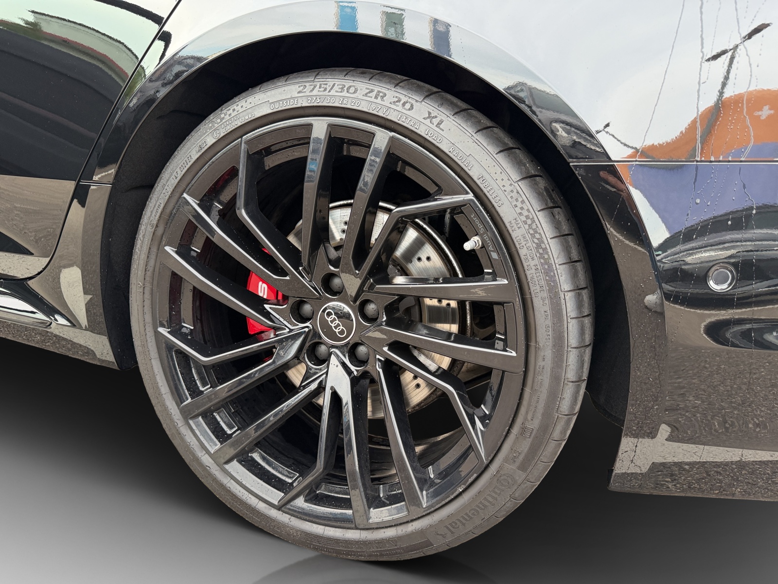 AUDI RS4 Avant quattro tiptronic-image-13