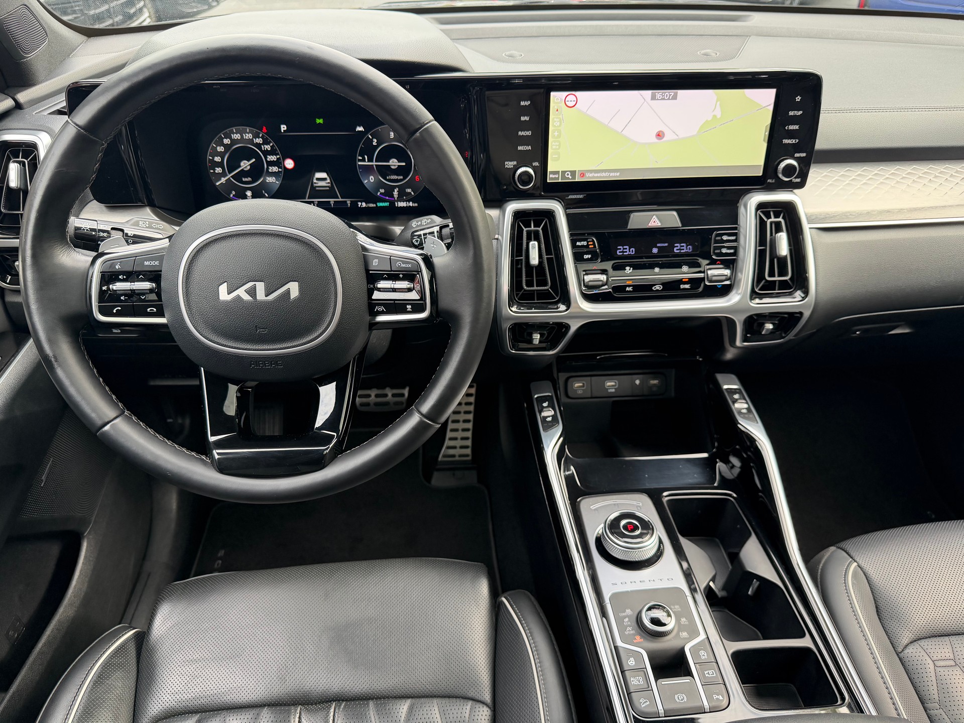 KIA Sorento 2.2 CRDI DCT Style-image-19