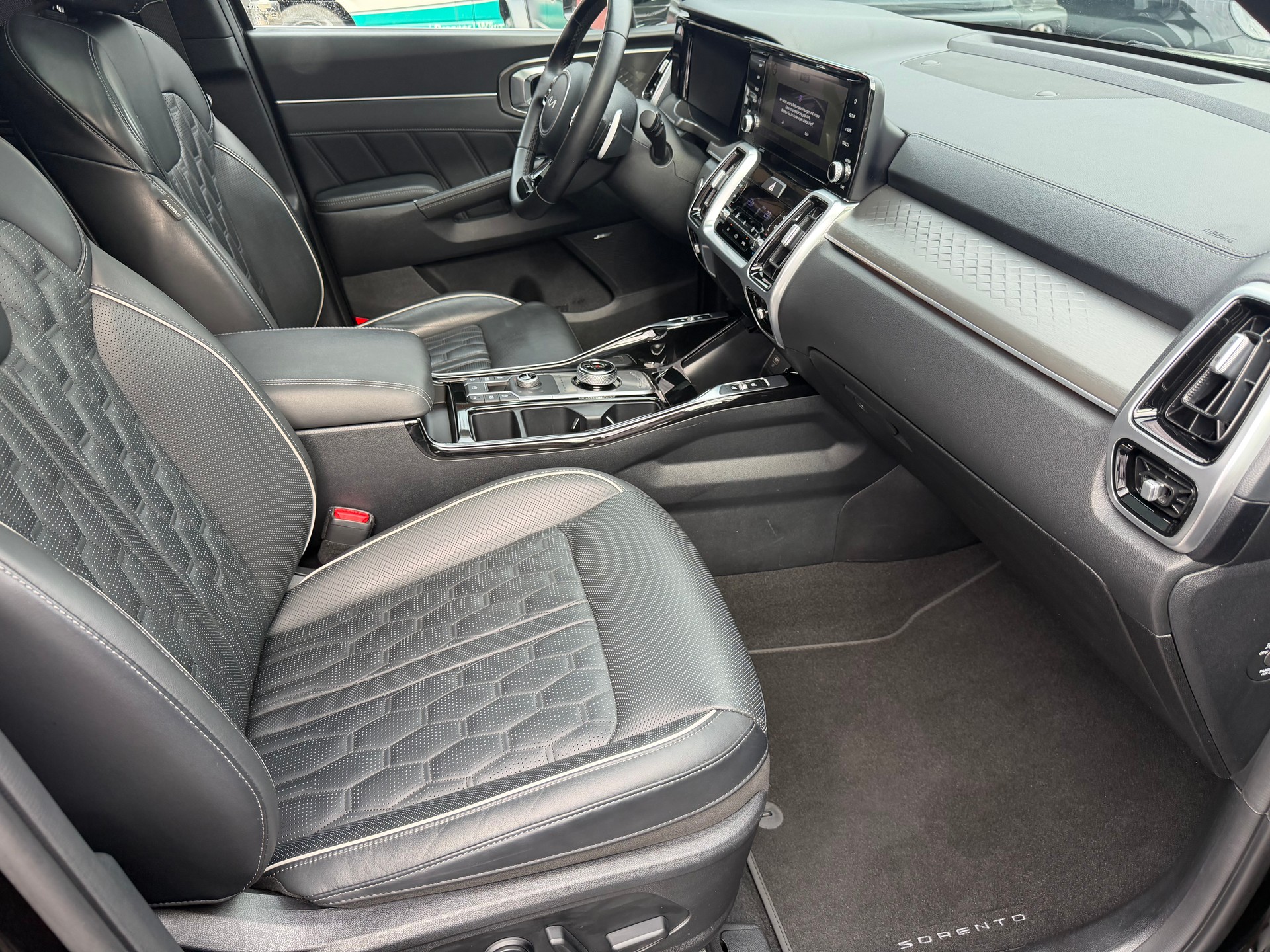 KIA Sorento 2.2 CRDI DCT Style-image-15