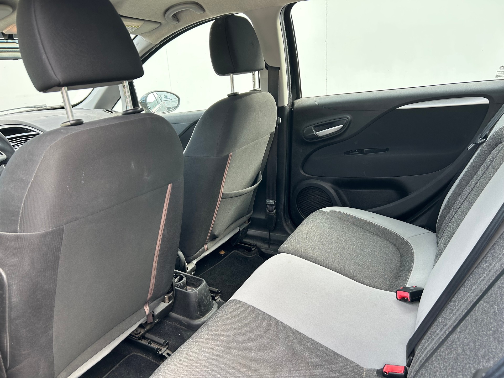 FIAT Punto 1.4 Easy-image-3