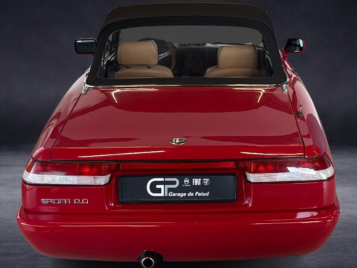 ALFA ROMEO Spider 2.0-showroom-element-3