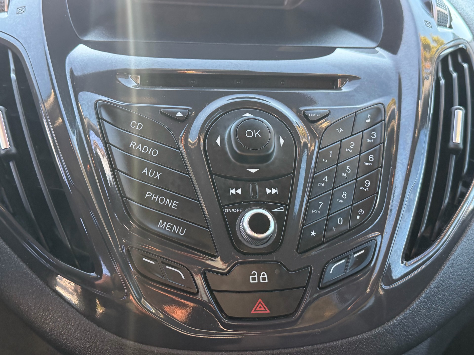 FORD Tourneo Courier 1.0 SCTi Trend-image-17