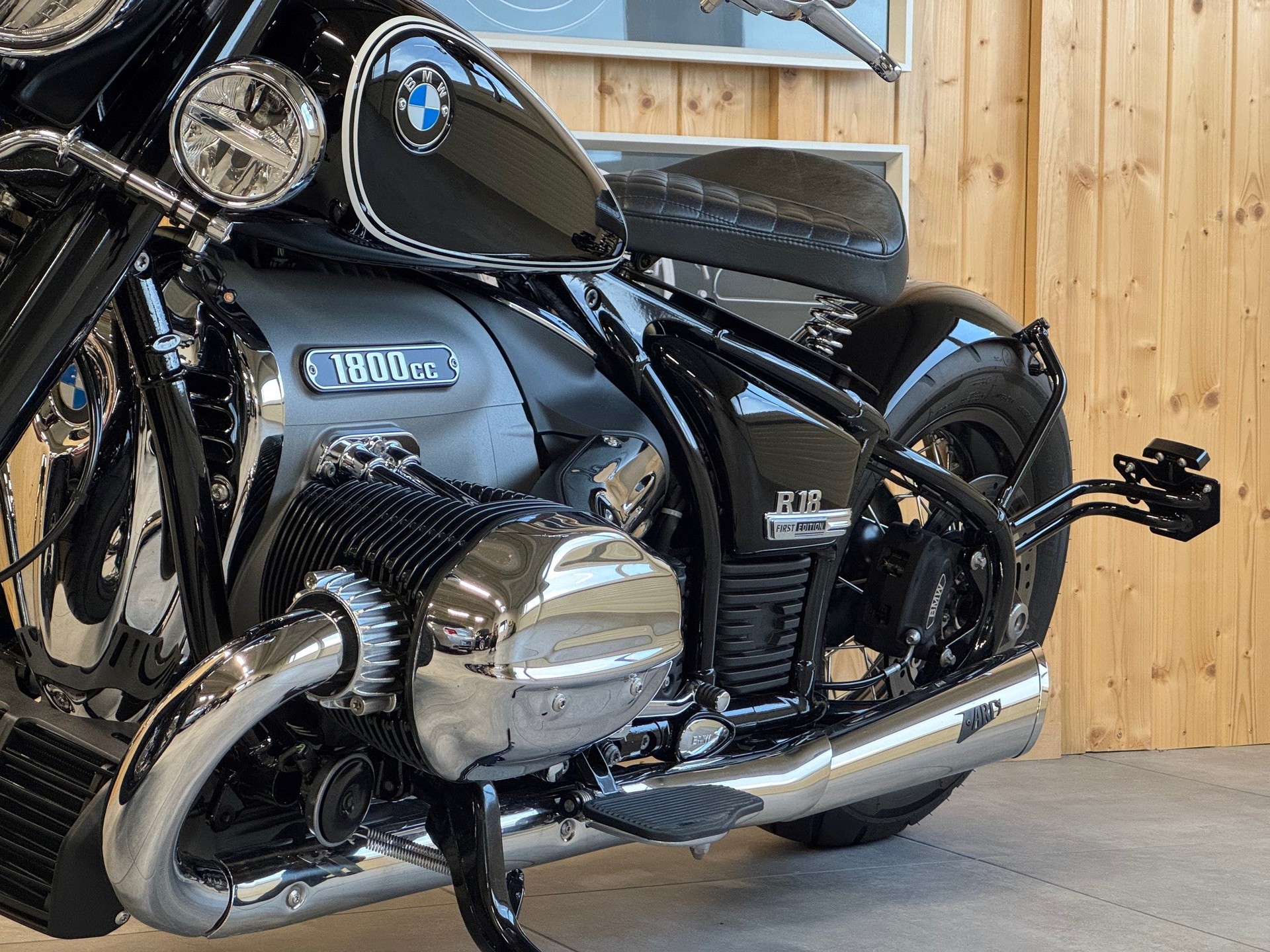 BMW R 18 Classic-image-11