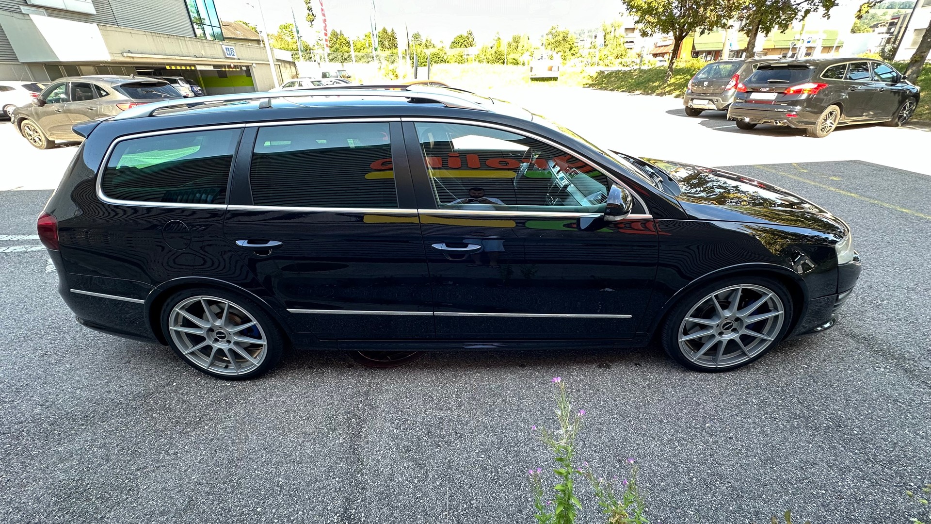 VW Passat Variant R36 4Motion-image-7