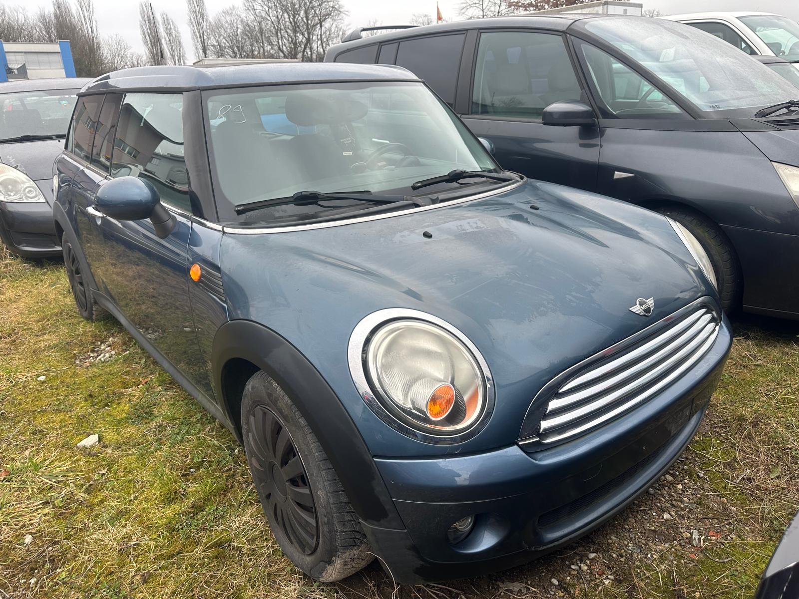 MINI Clubman One-image-1