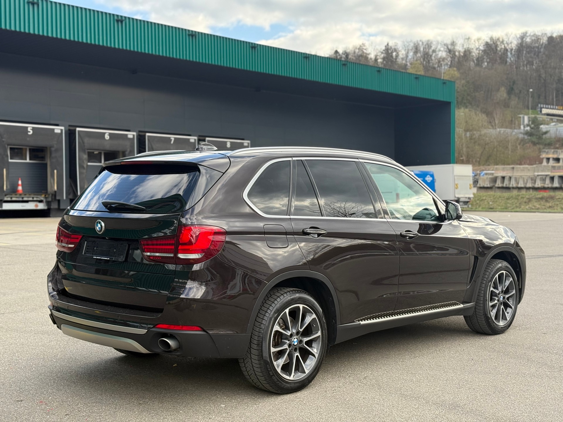 BMW X5 xDrive 35i Steptronic-image-4