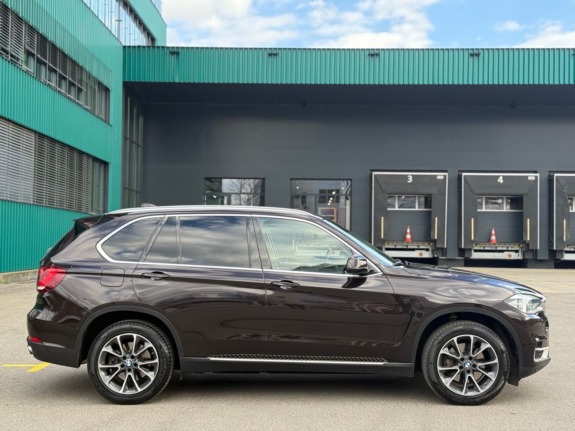 BMW X5 xDrive 35i Steptronic-image-5