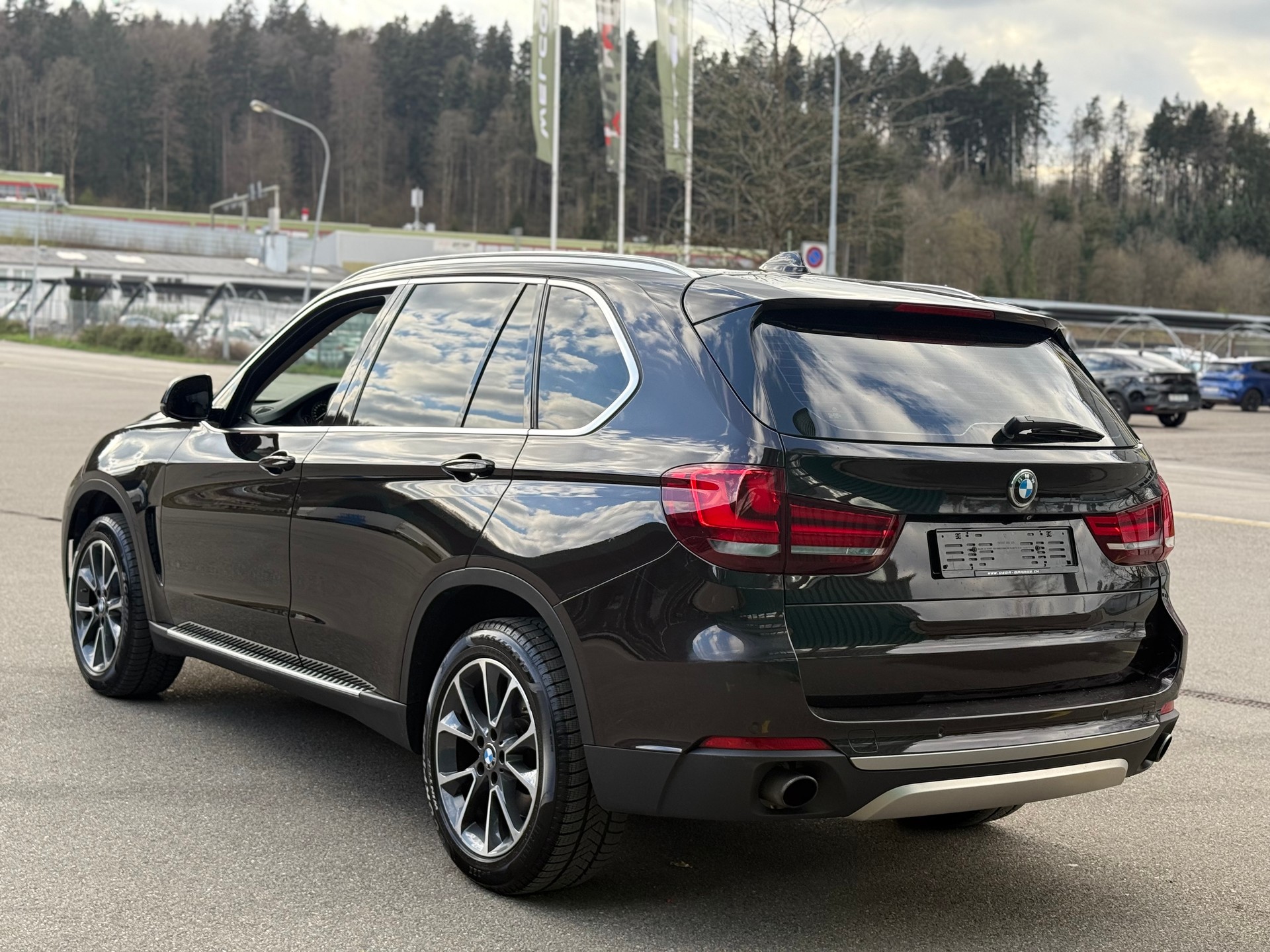 BMW X5 xDrive 35i Steptronic-image-2