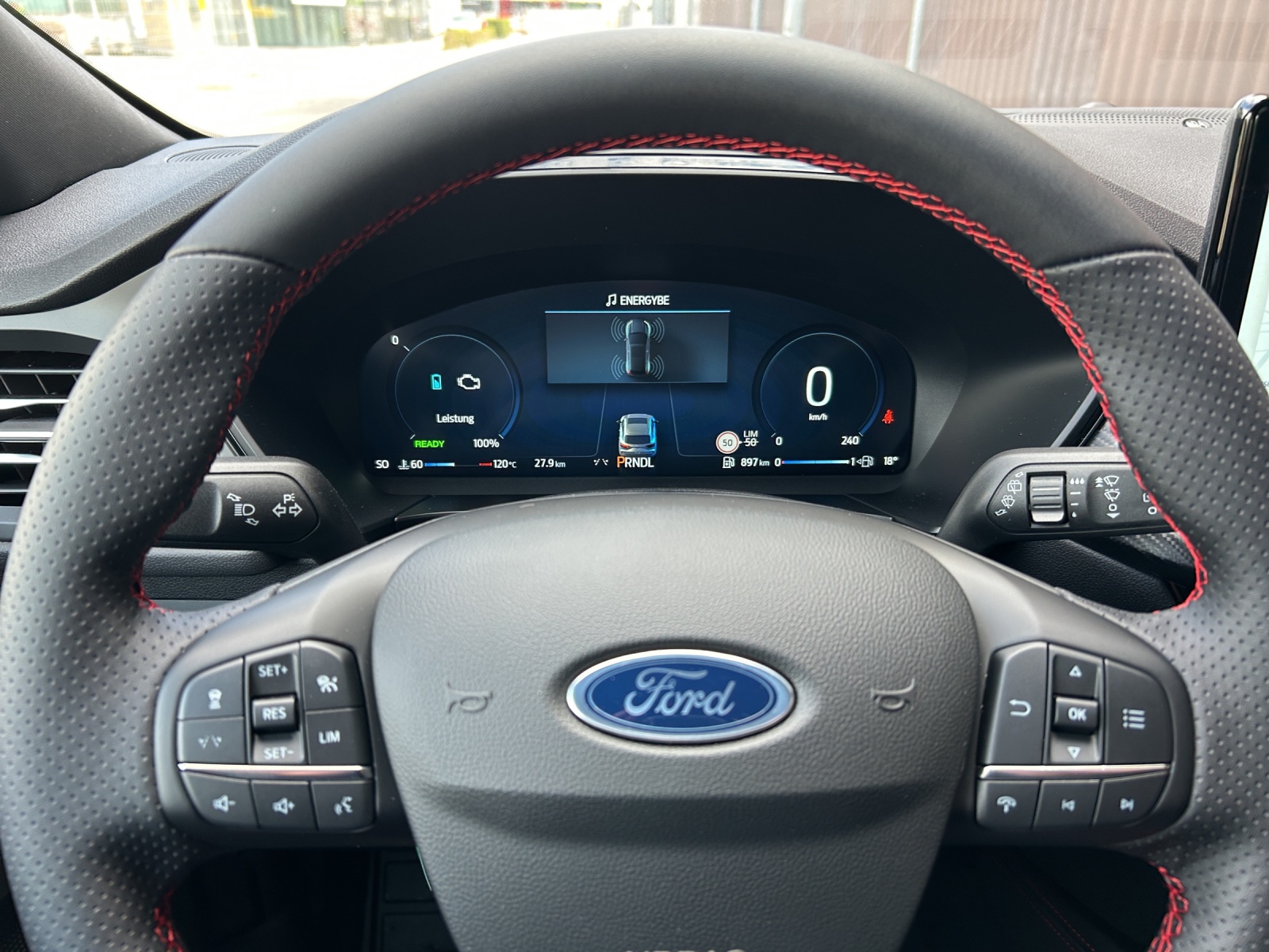 FORD Kuga 2.5 FHEV ST-Line X 4WD - Anhängekupplung - 360°Kamera-image-12