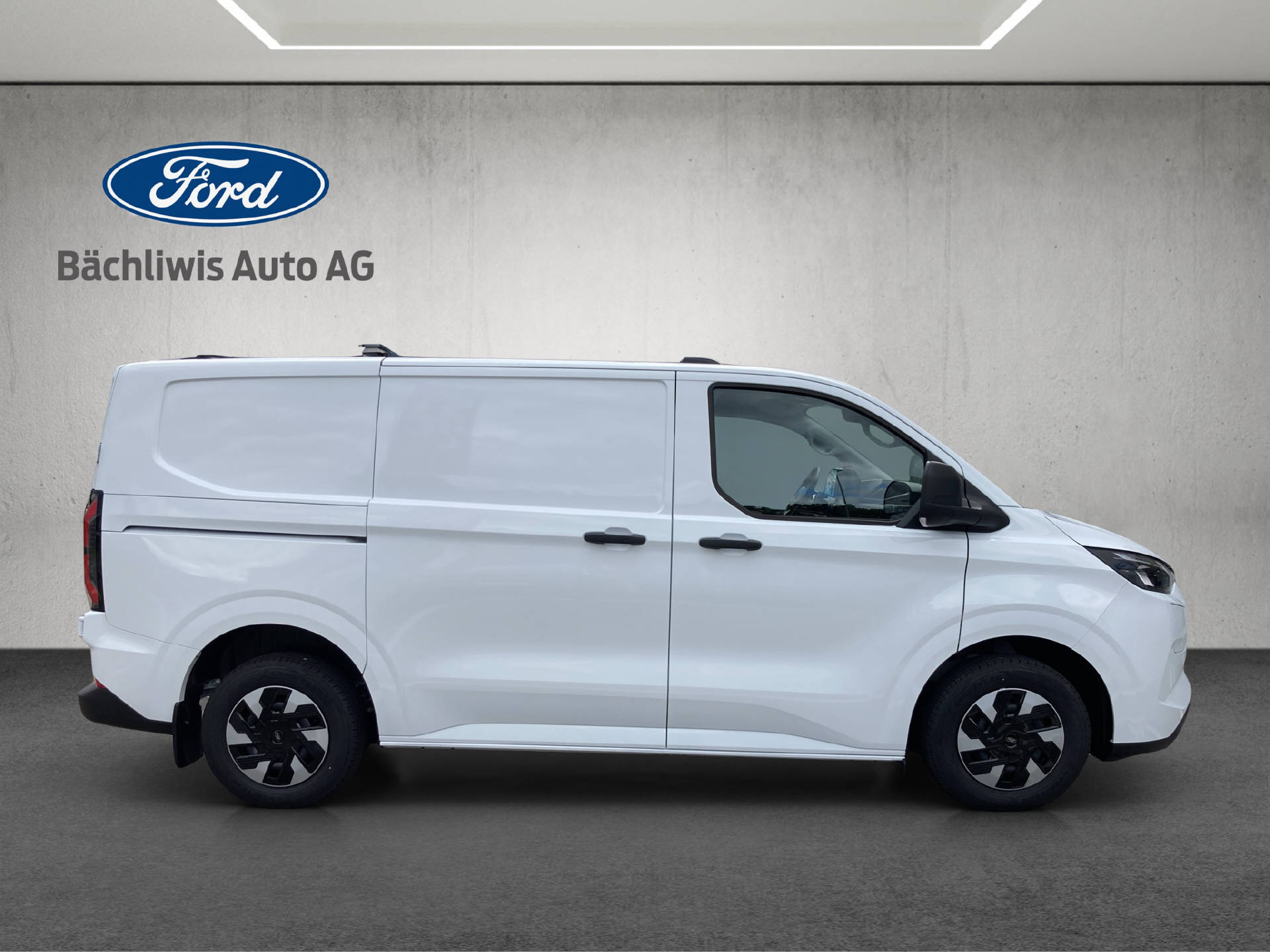 FORD E-Transit C Van 320 L1 Trend-image-5